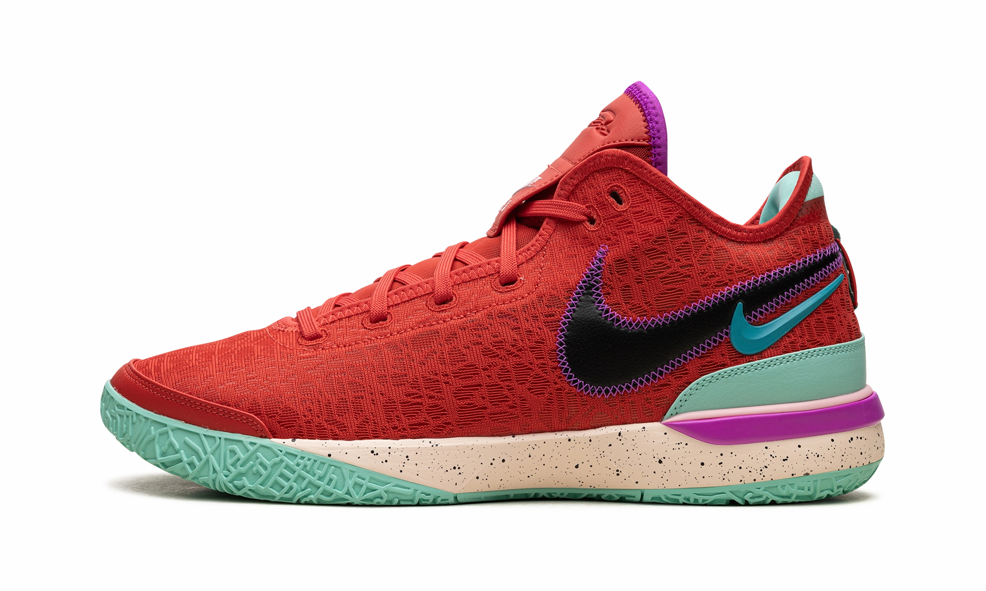Wear resistant Energy Retention LeBron NXXT Gen "TRACK RED"