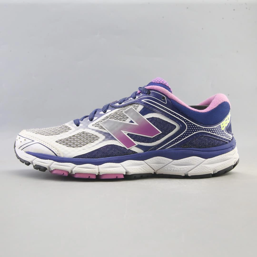 NEW BALANCE 860V6 wide toe - box