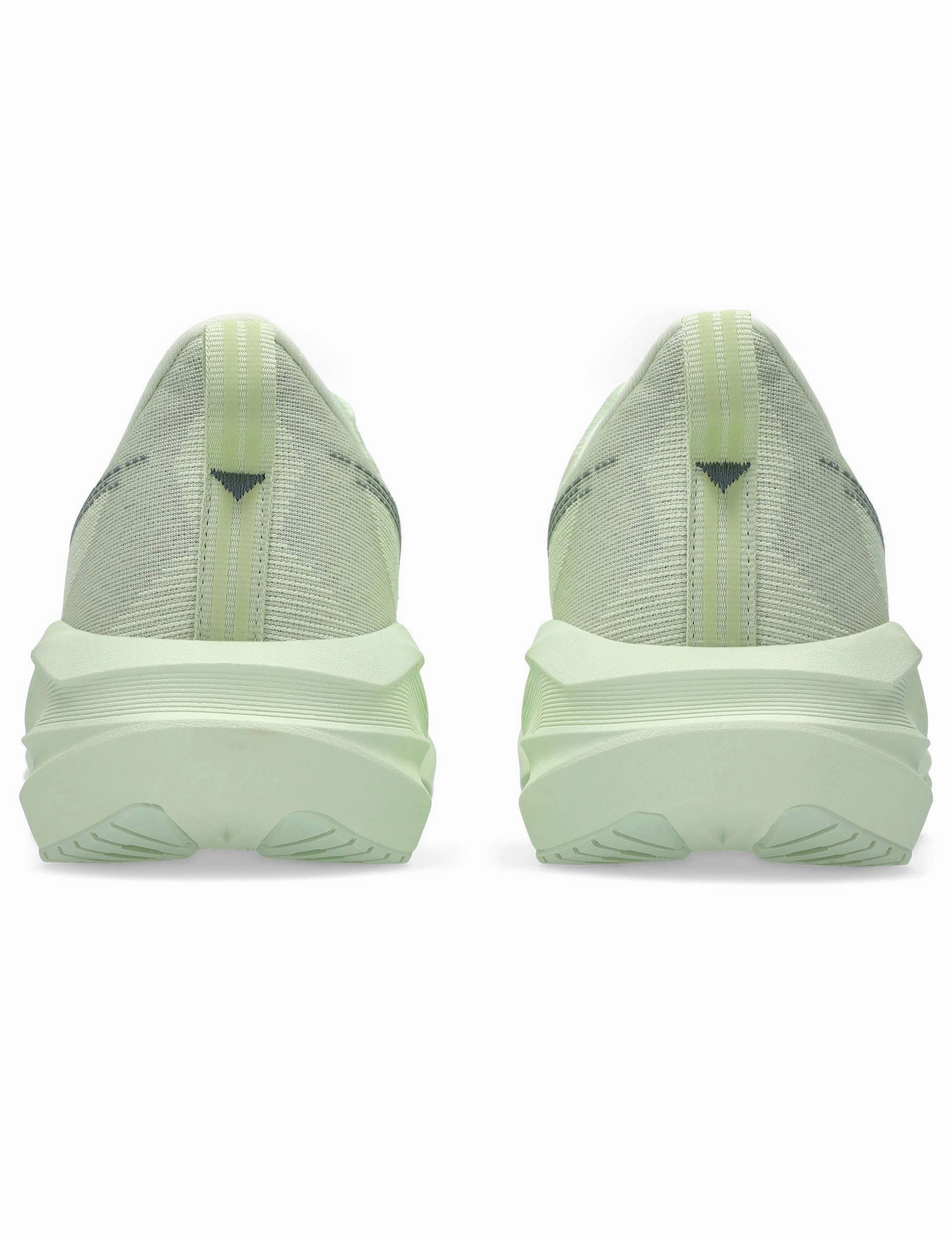 Novablast 5 - Whisper Green/Monument Blue decline running shoes balance training running shoes