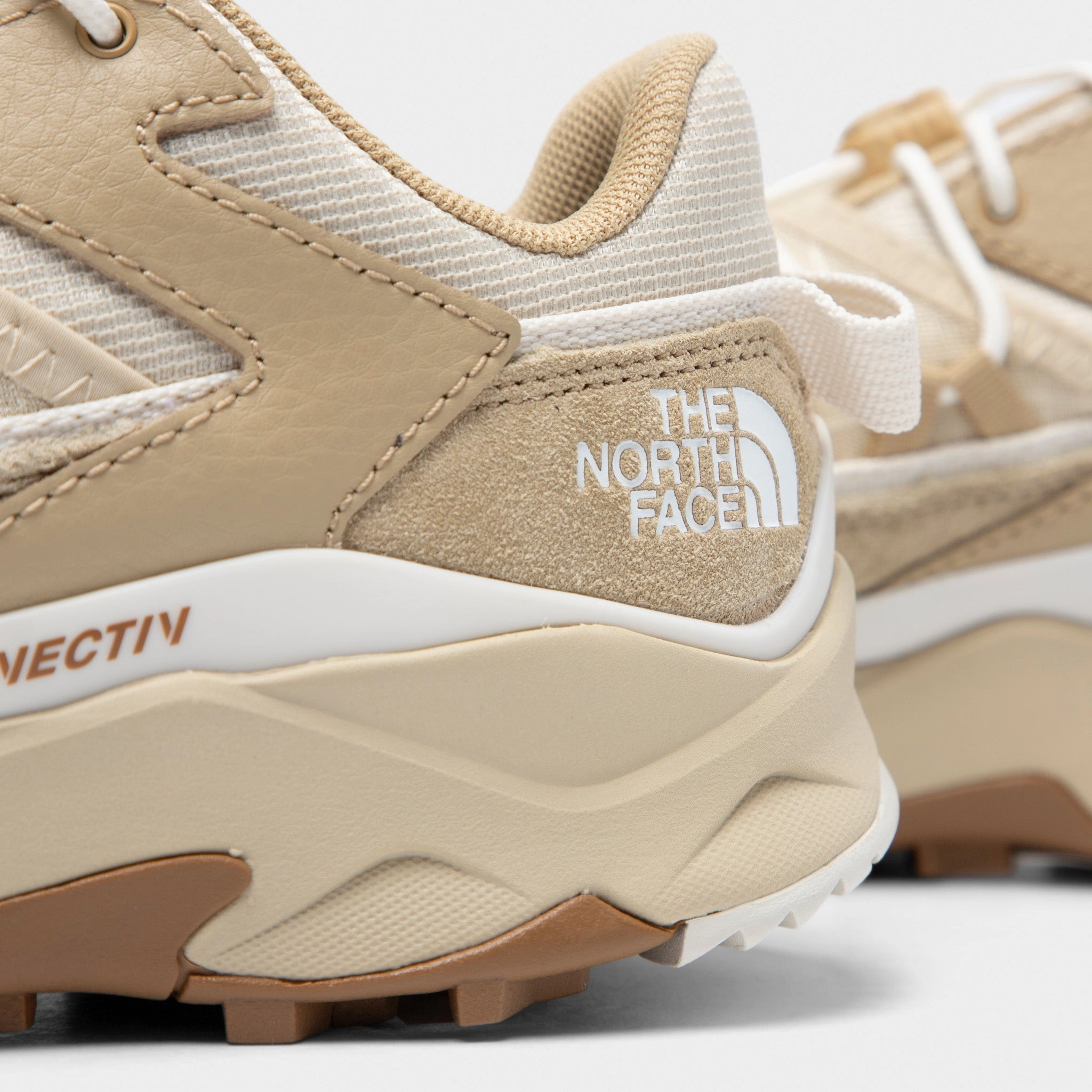 slim fit The North Face Women's Vectiv Taraval Tech Khaki Stone / Gravel
