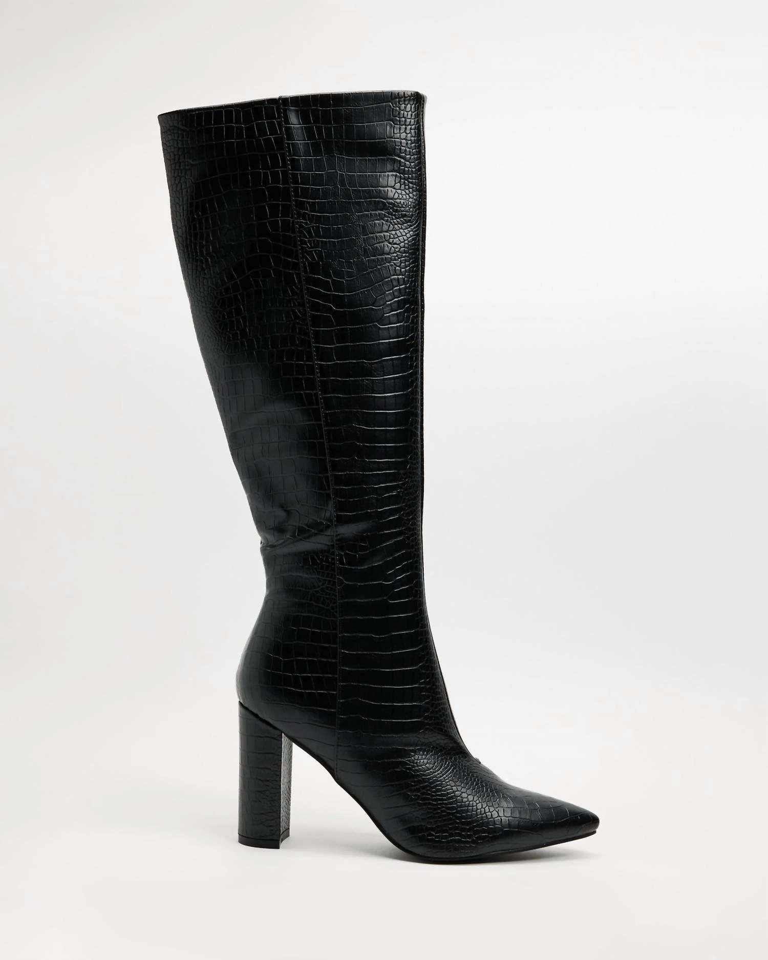 Gibson Boot In Black Durable Shell Rainy Day Commuter
