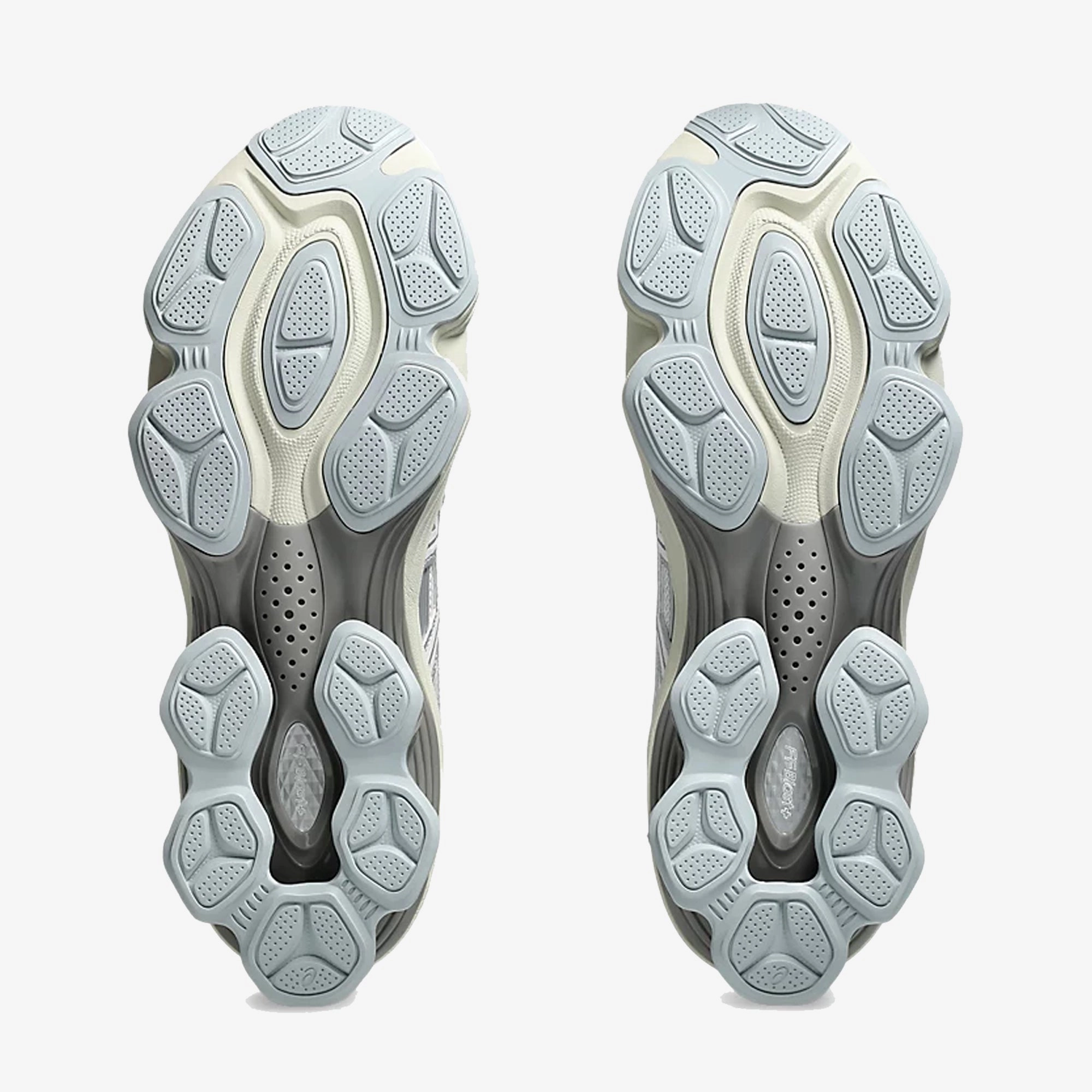 ASICS | GEL-KINETIC FLUENT { WHITE/WHITE adult functionality