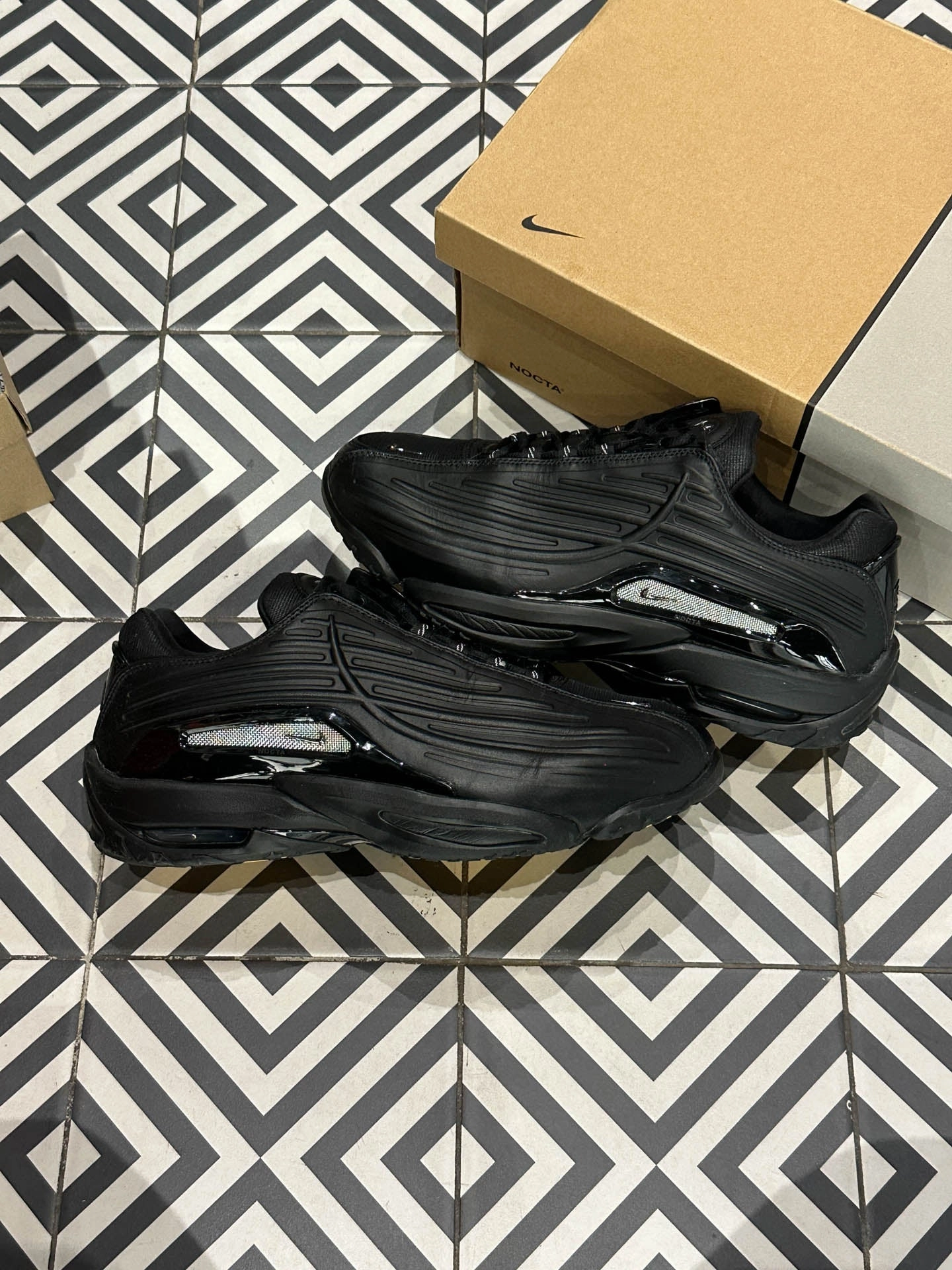 Reinforced Quarter Nocta Hot Step 2 Black (Taille 47,5)