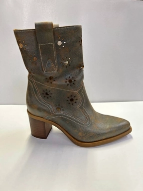 Tonya Heeled Boots In Petrol City Utility Snow Day
