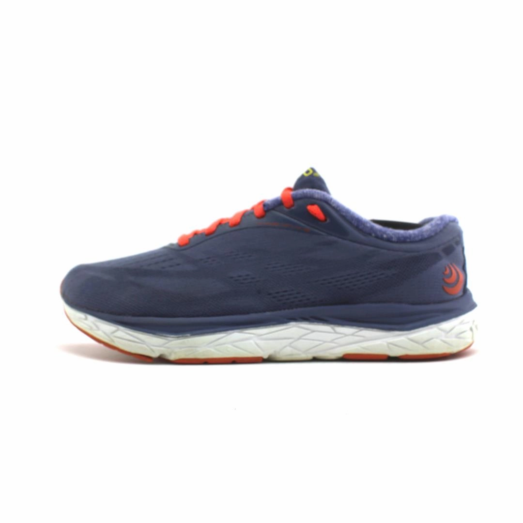 flexible synthetic shoes TOPO ATHLETIC MAGNIFLY 3