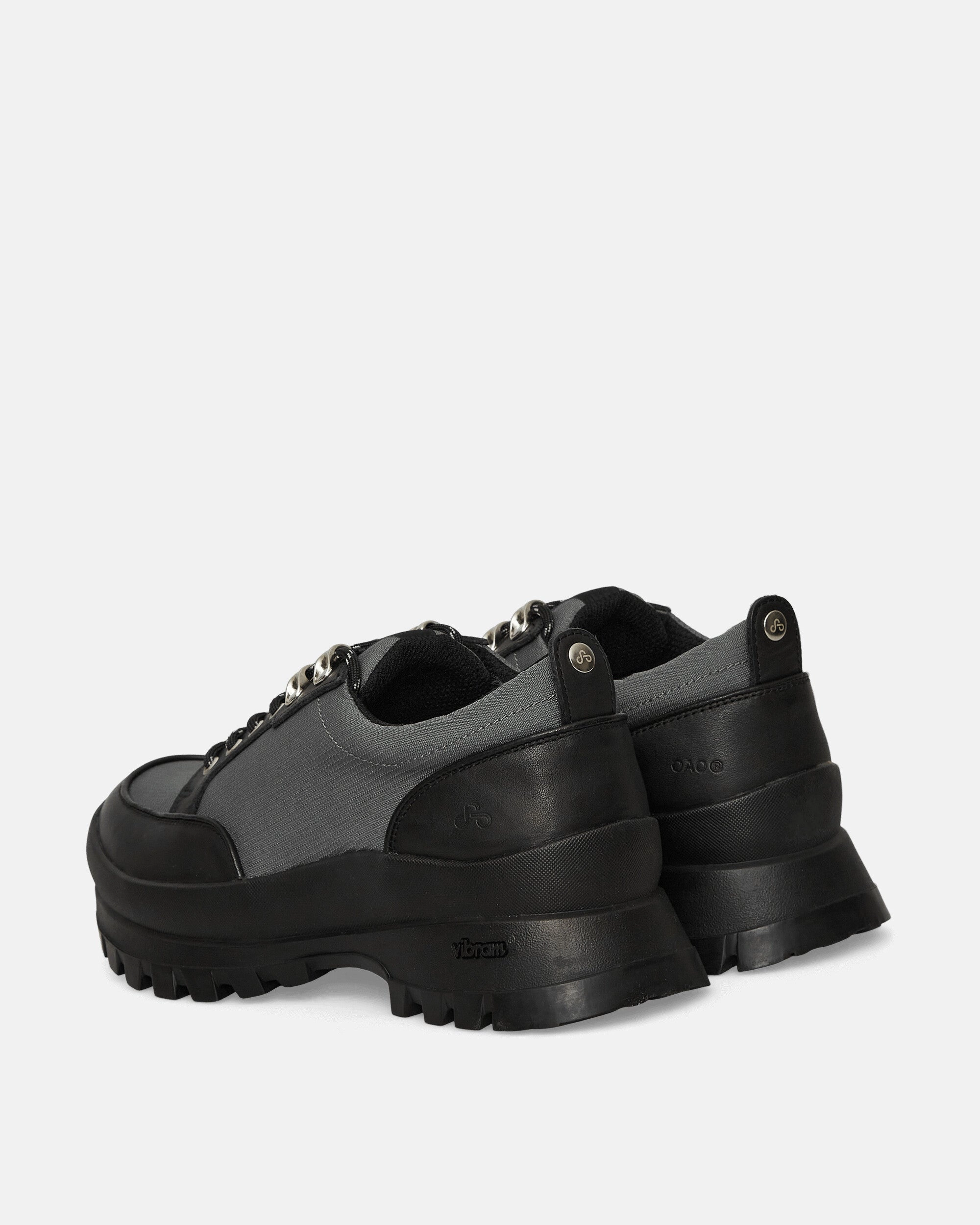Vogel Sneakers Grey Breathable Vamp