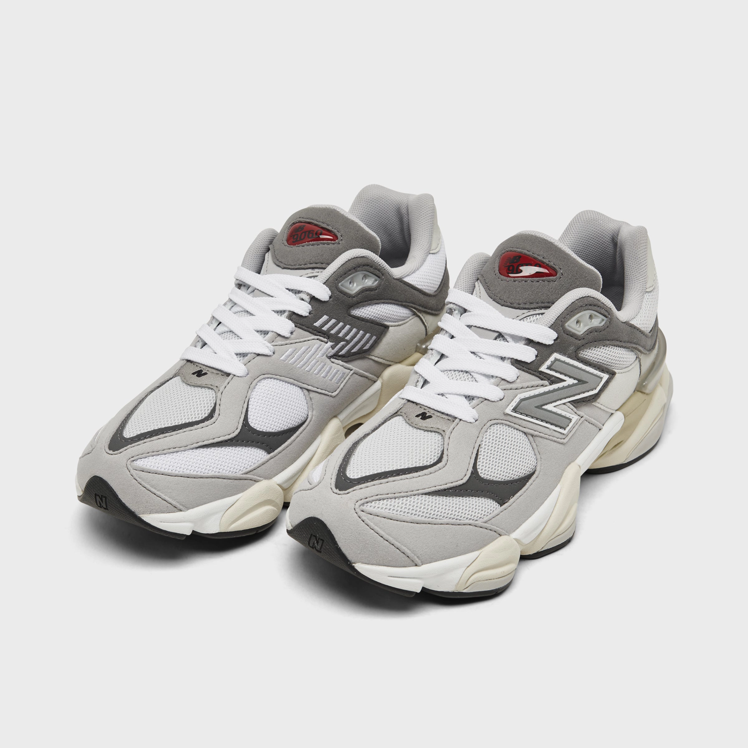 provide support sustainable running shoes New Balance Juniors' 9060 Rain Cloud / Castlerock