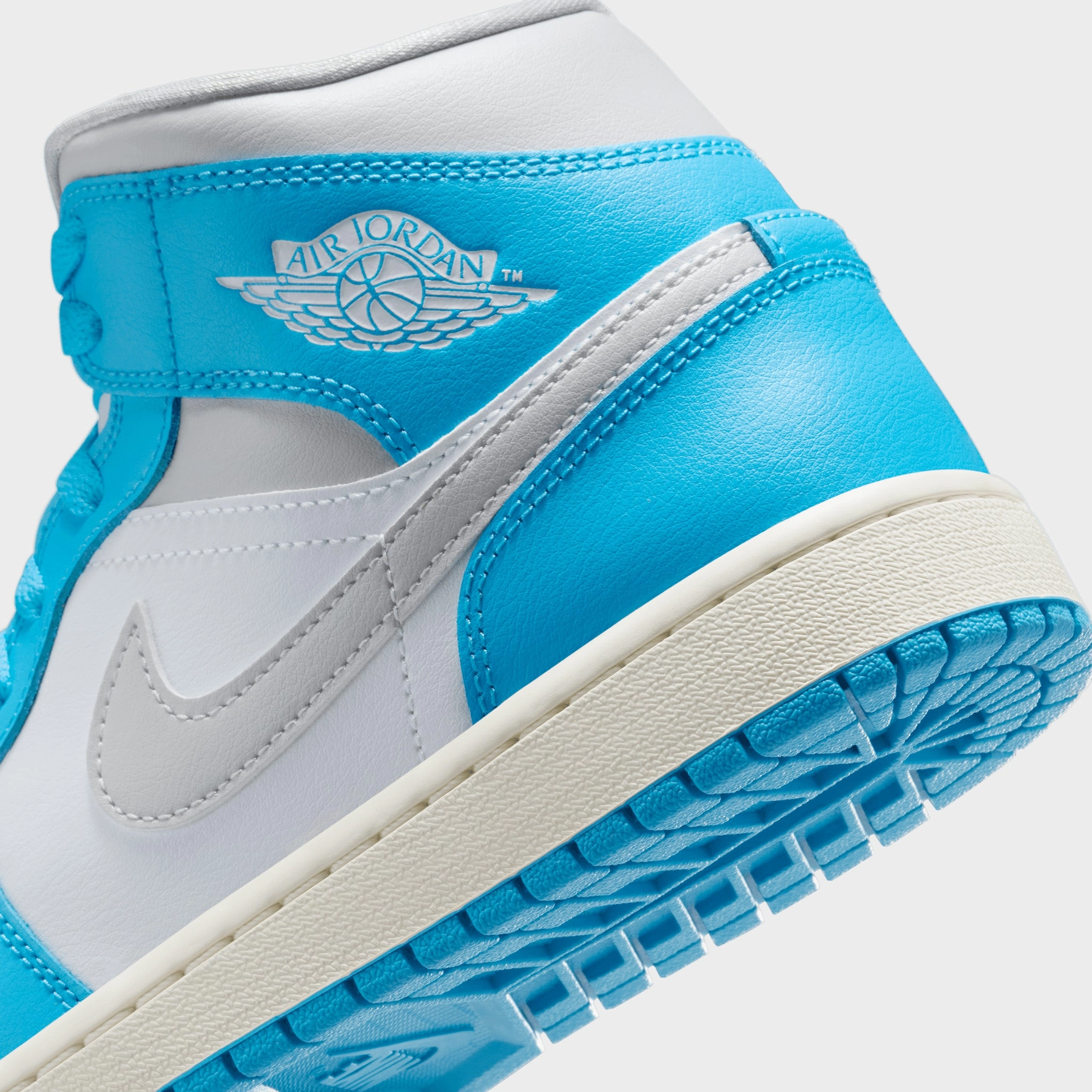 training shoes Jordan Women's 1 Mid Dark Powder Blue / Neutral Grey - White