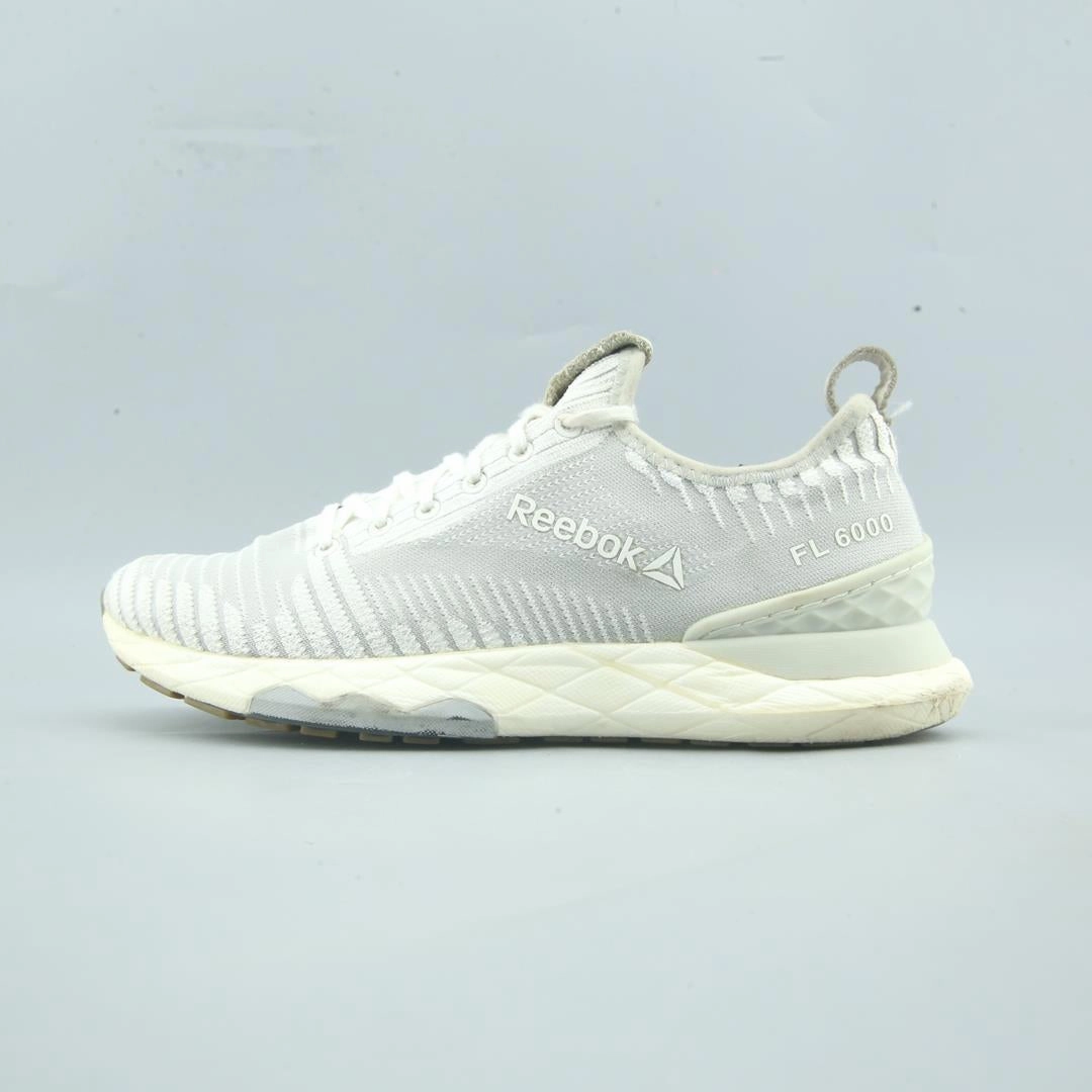 Traction pattern REEBOK FLOATRIDE 6000 PUMidsole Responsive Cushioning System