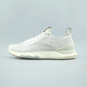 Traction pattern REEBOK FLOATRIDE 6000 PUMidsole Responsive Cushioning System