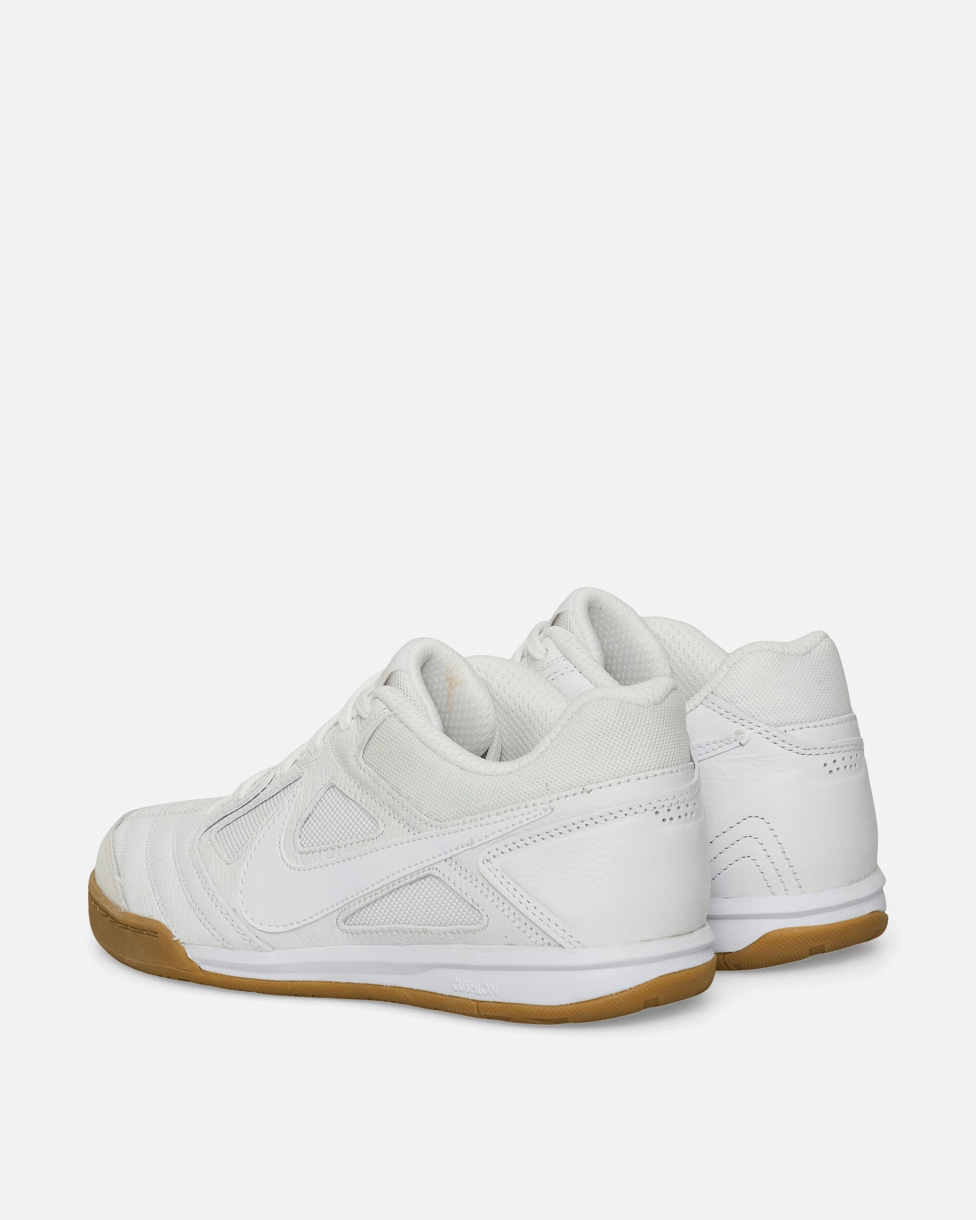 Lightweight Cushioning Sport Performance Gato Sneakers White
