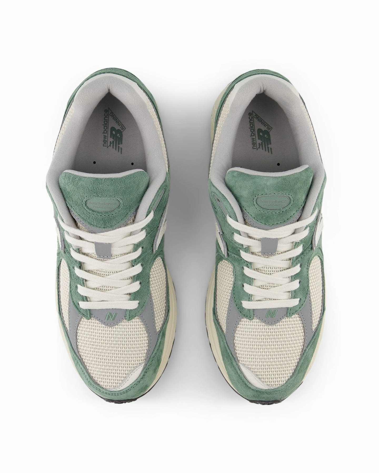 New Balance 2002R - Green / Beige Street traction Metatarsal Protection Pad
