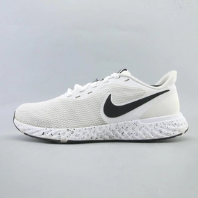 NIKE REVOLUTION 5 daily wear sports shoes