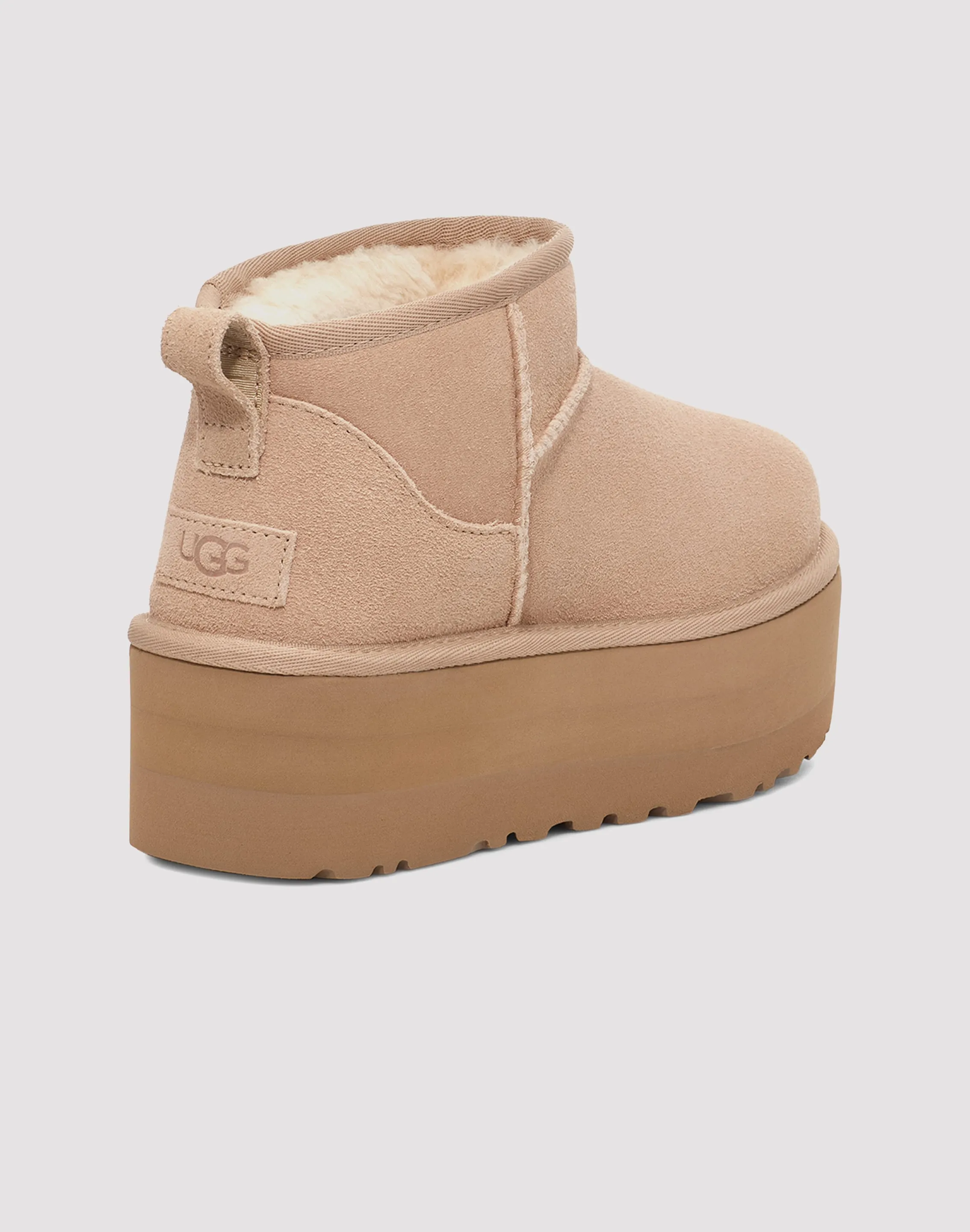 Neutral design Comfort arch UGG Classic Ultra Mini Platform "Sand" Boot