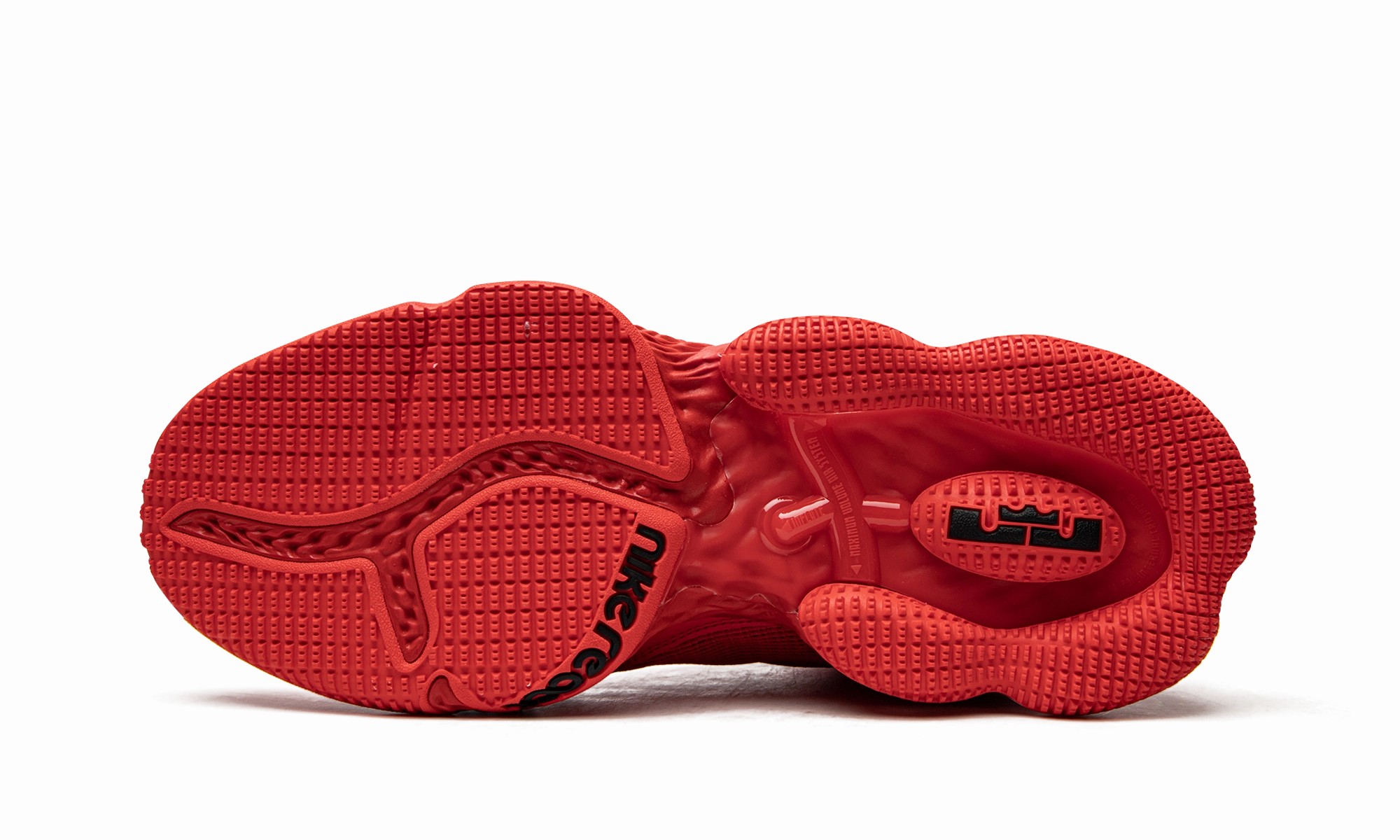 LeBron 19 Low "Light Crimson" Agility Focus Cool Trend