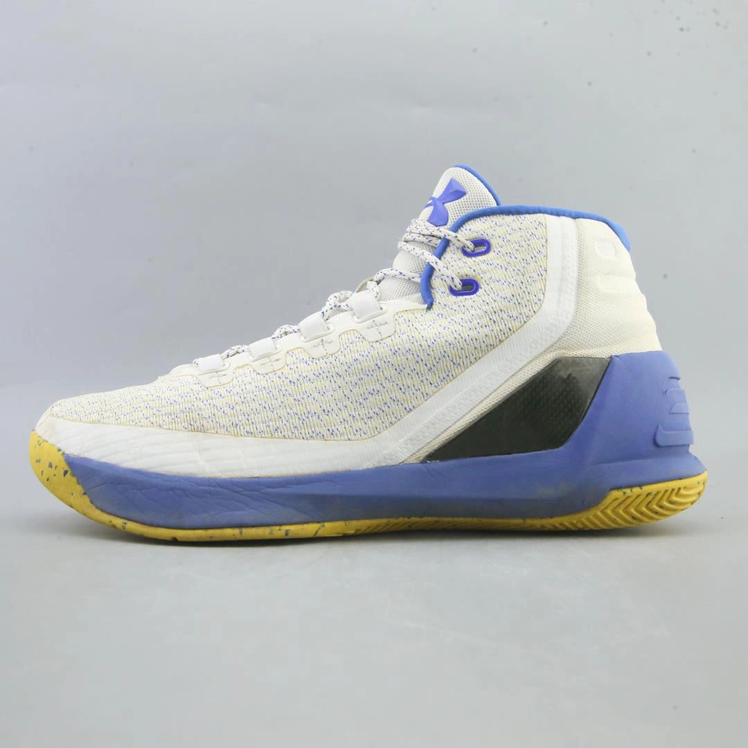 UNDER ARMOUR CURRY 3 Durable Traction Outsole Smooth Finish