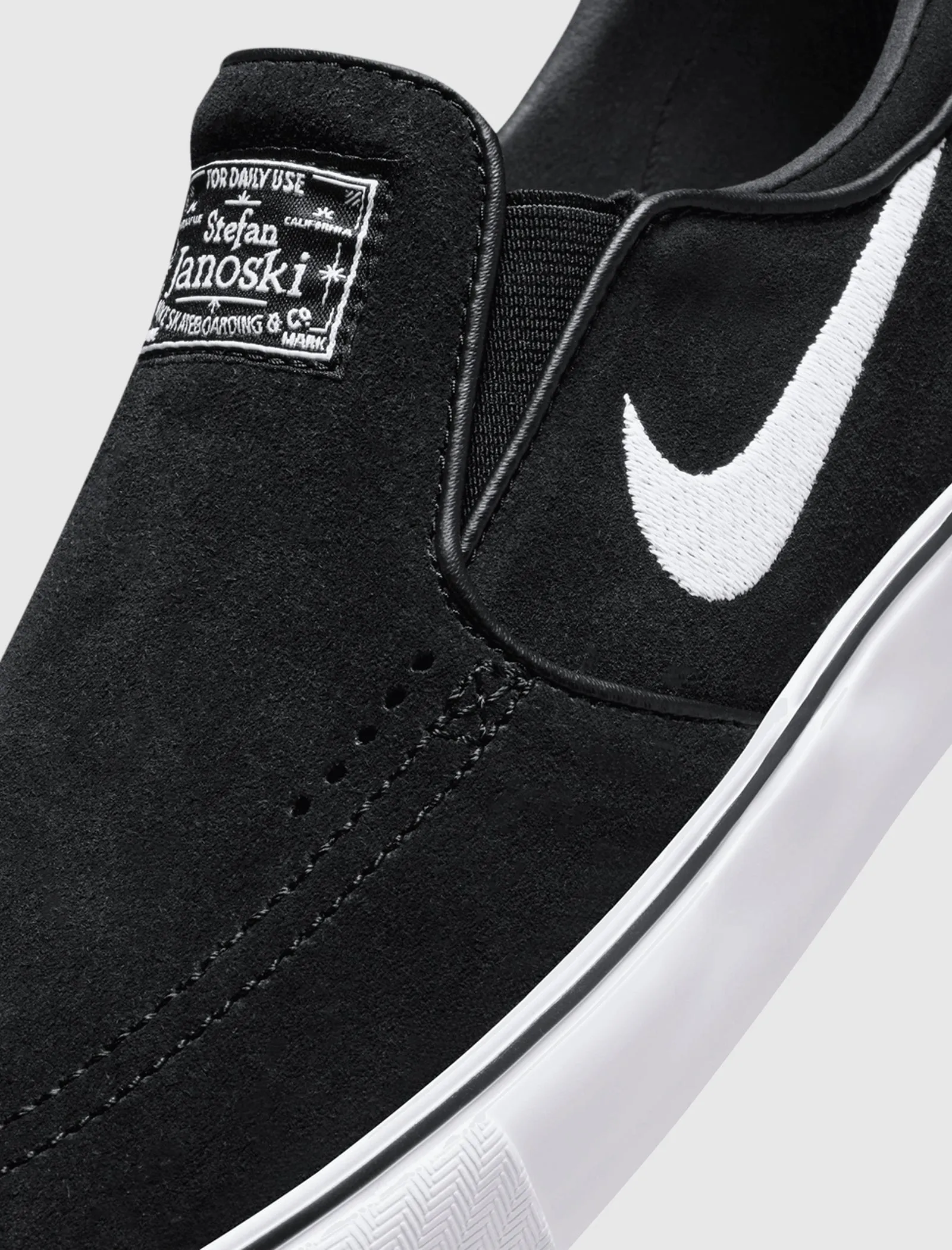 Dance Mode Media Pop SB JANOSKI  SLIP "BLACK/WHITE"