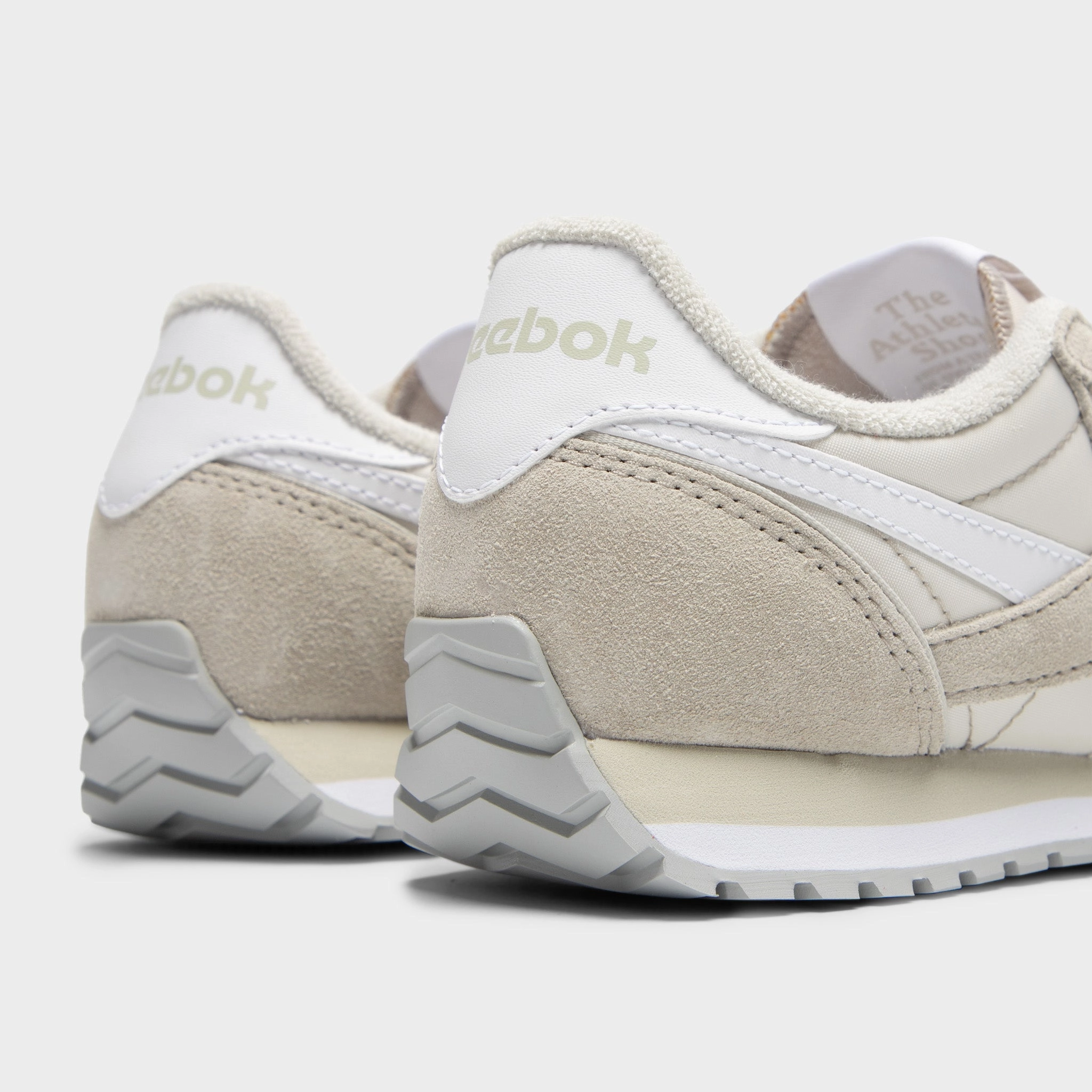 Joint Relief Reebok Women's Classic AZ Sport Beige / Sport Beige - White