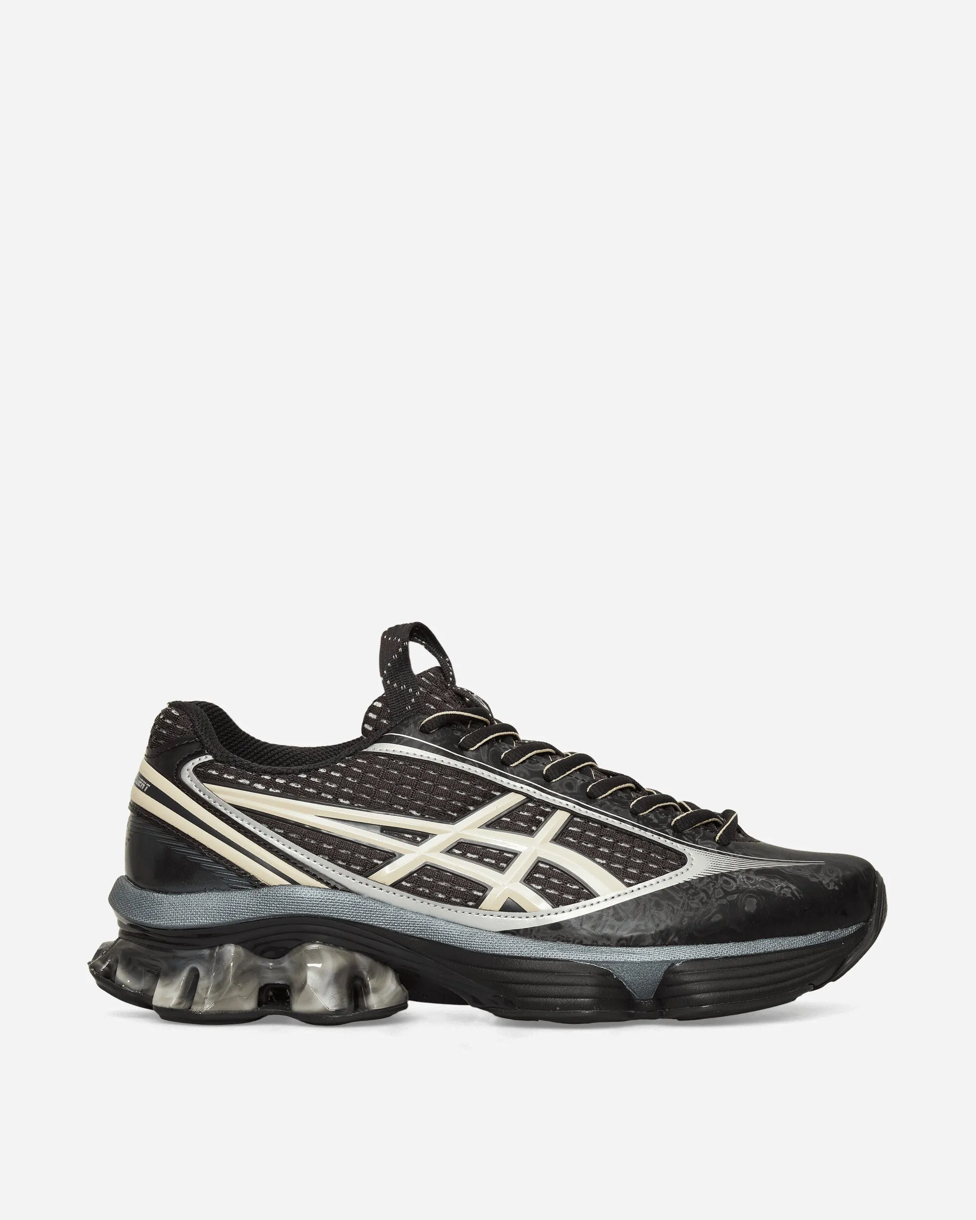 US6-S GEL-Kinetic Fluent Sneakers Black / Vanilla Ultra Responsive Foam