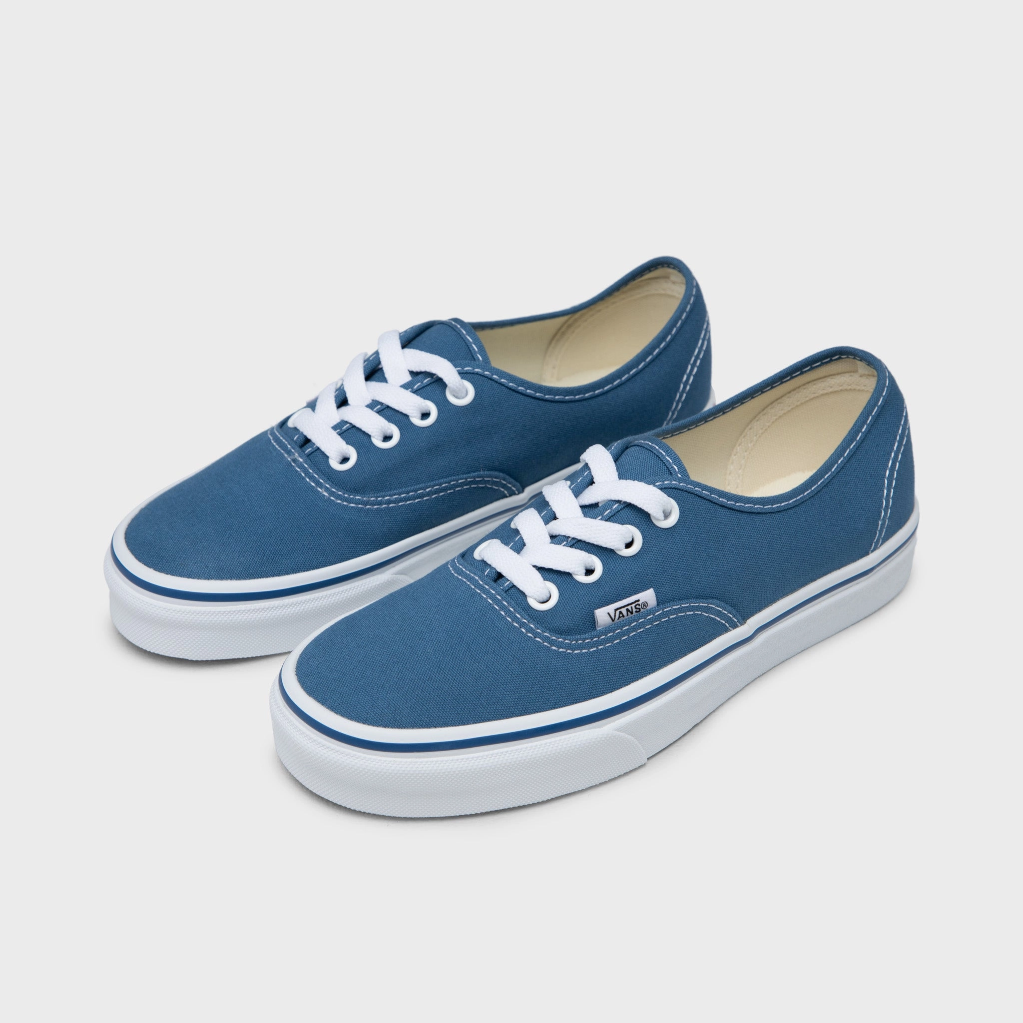 Vans Authentic / Navy Sweat   wicking Walk Routine
