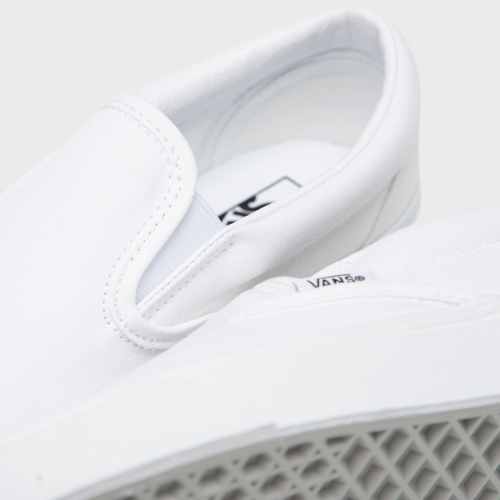 Vans Classic Slip-On / True White Long Miles MachineWashable