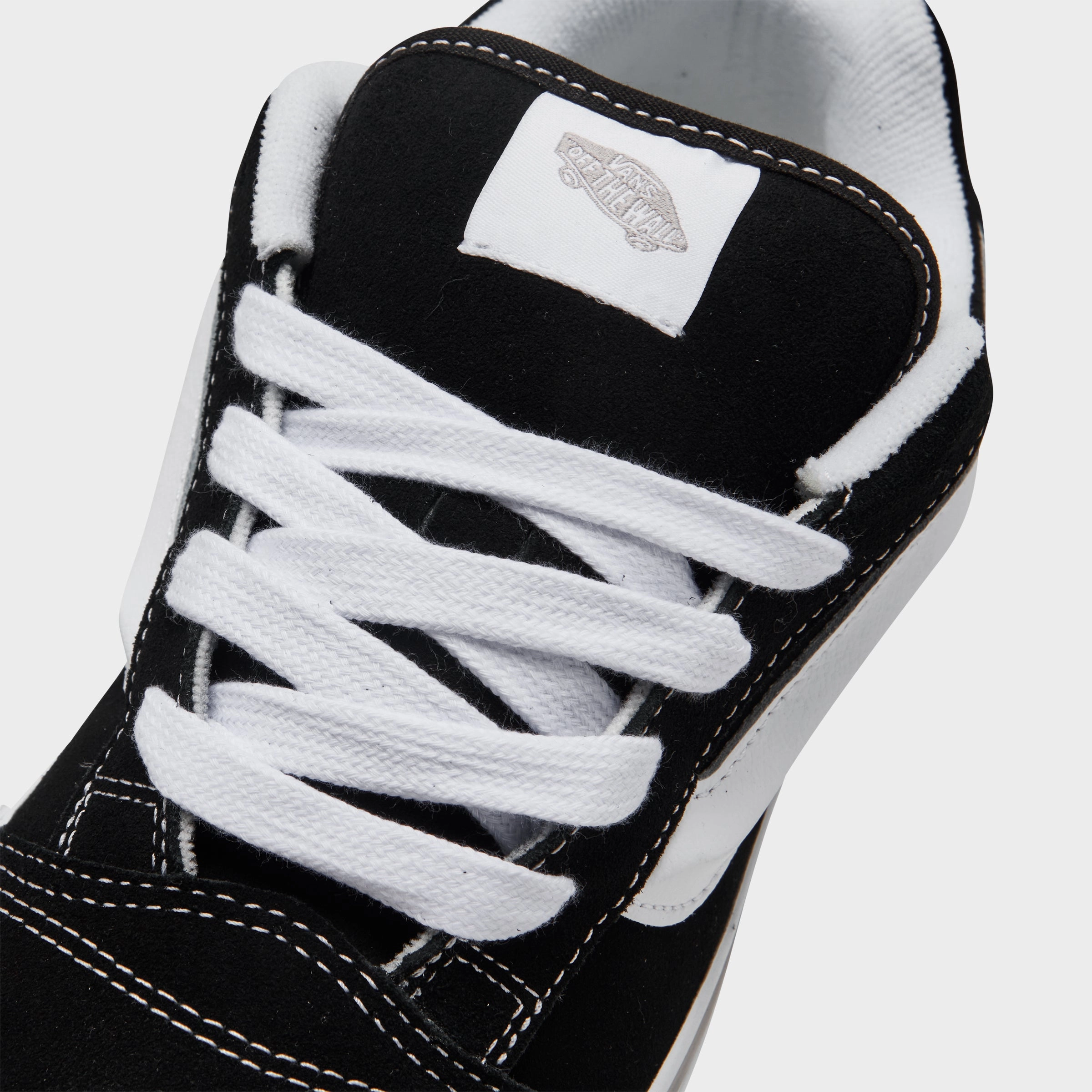 Vans Juniors' Knu Skool Black / White Air Soft