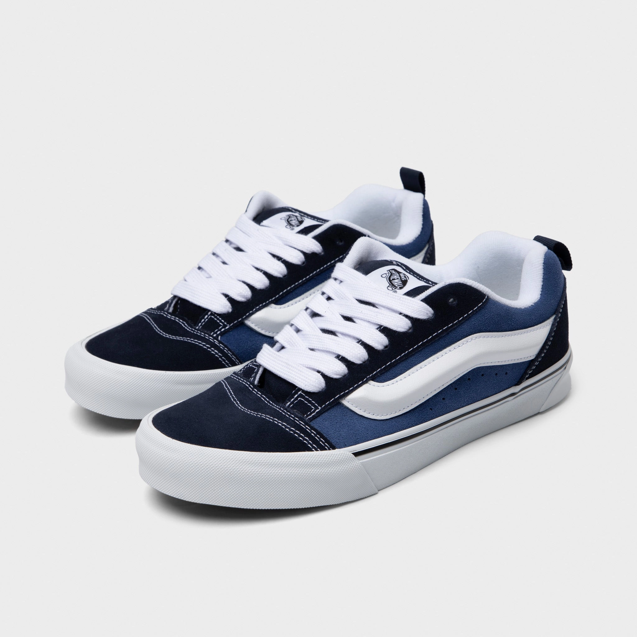 Versatile Footwear Grass Hike Vans Knu Skool Navy / White
