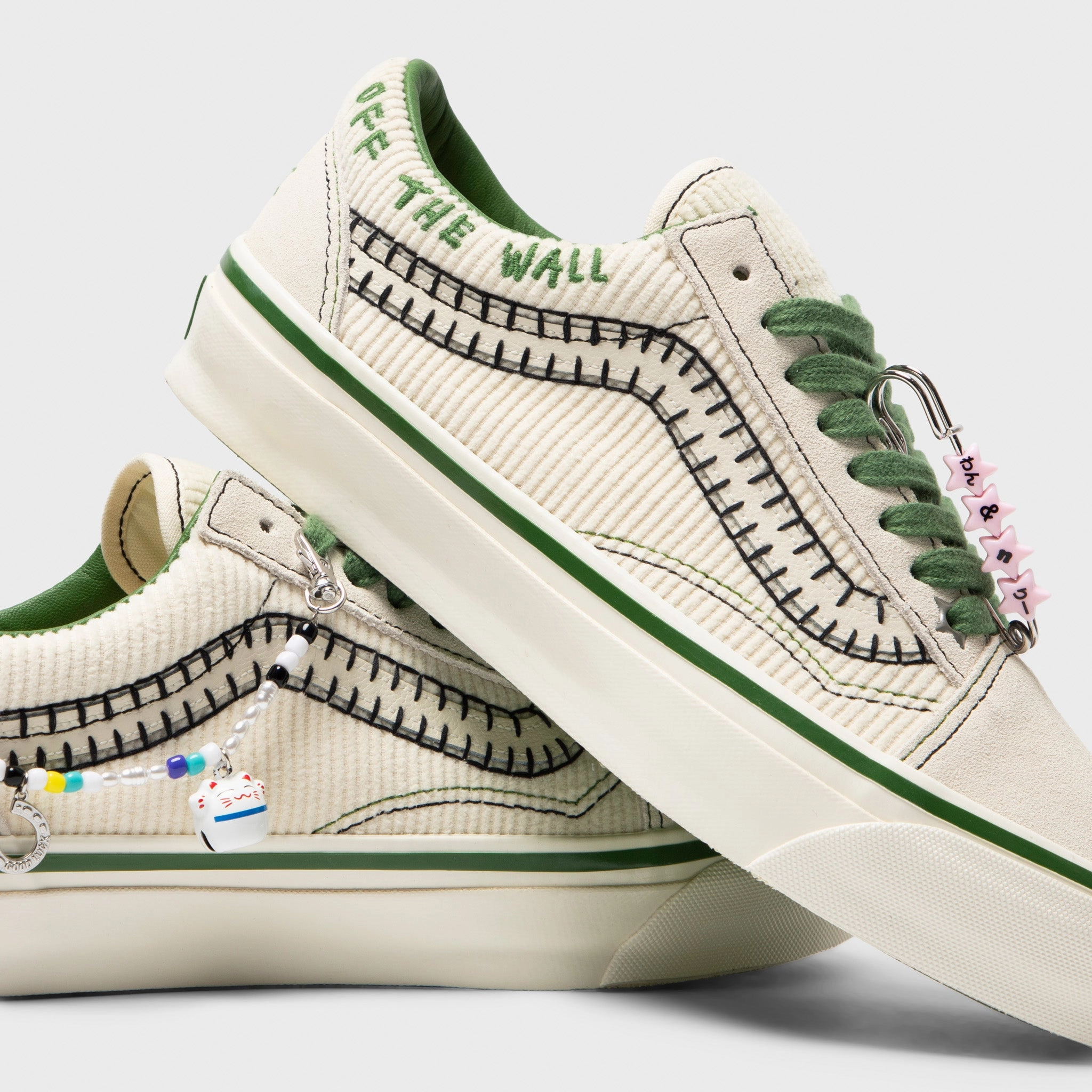 Functional Shoes Traction Sole Vans Old Skool Charms Cream / Cocona