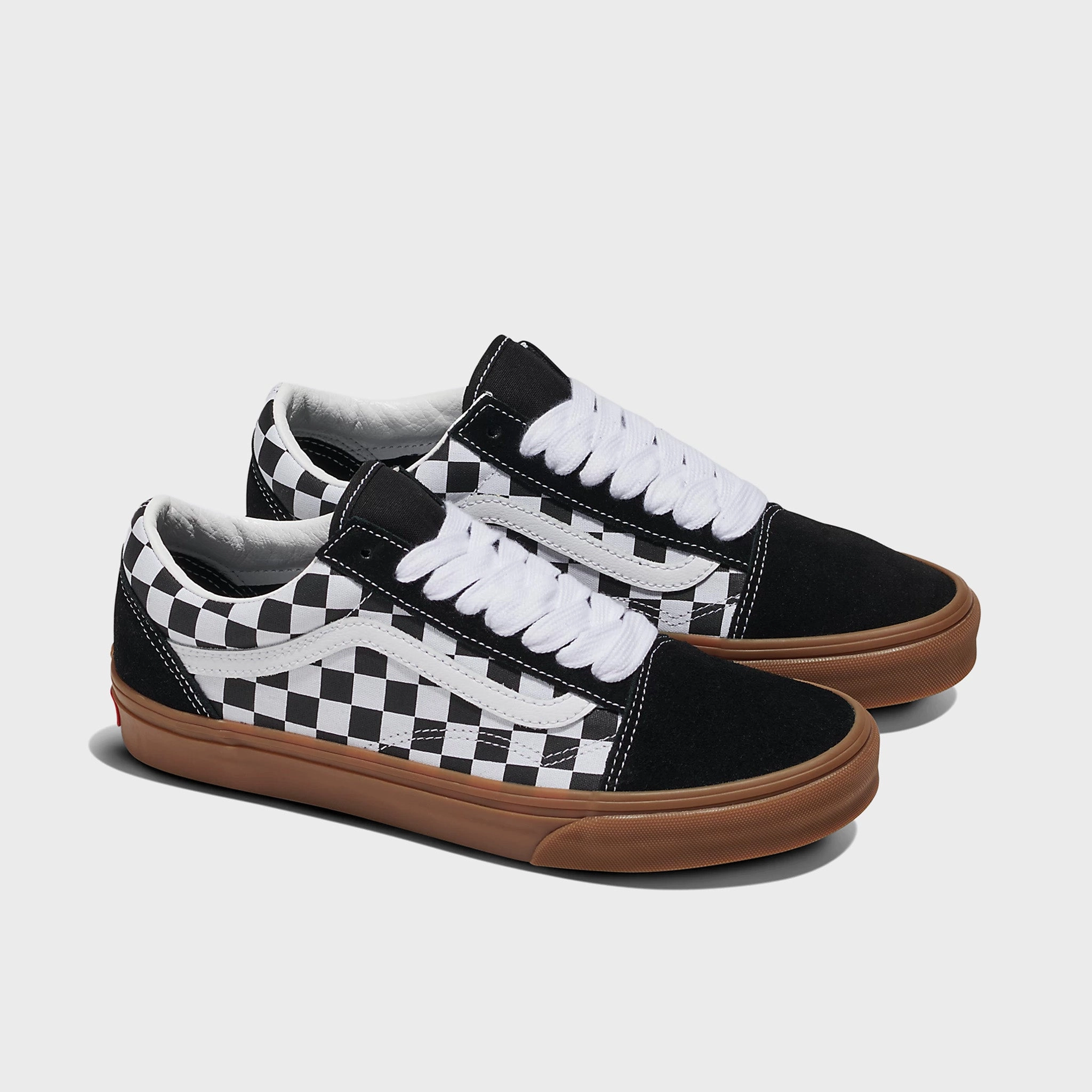 Vans Old Skool Checker Black / White - Gum Blossom Hike Minimal Look