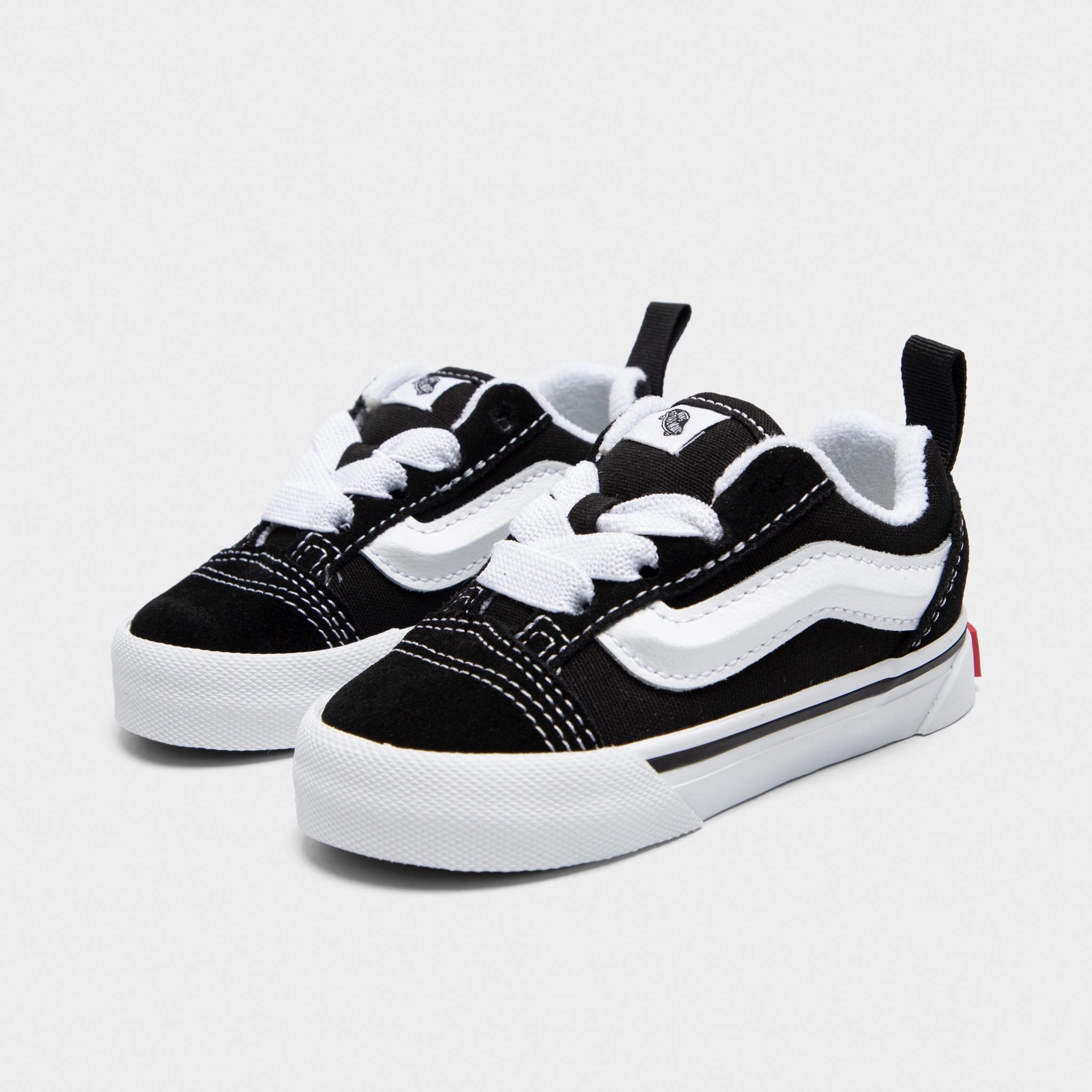 Ready Fit Vans Toddlers' Knu Skool Black / White