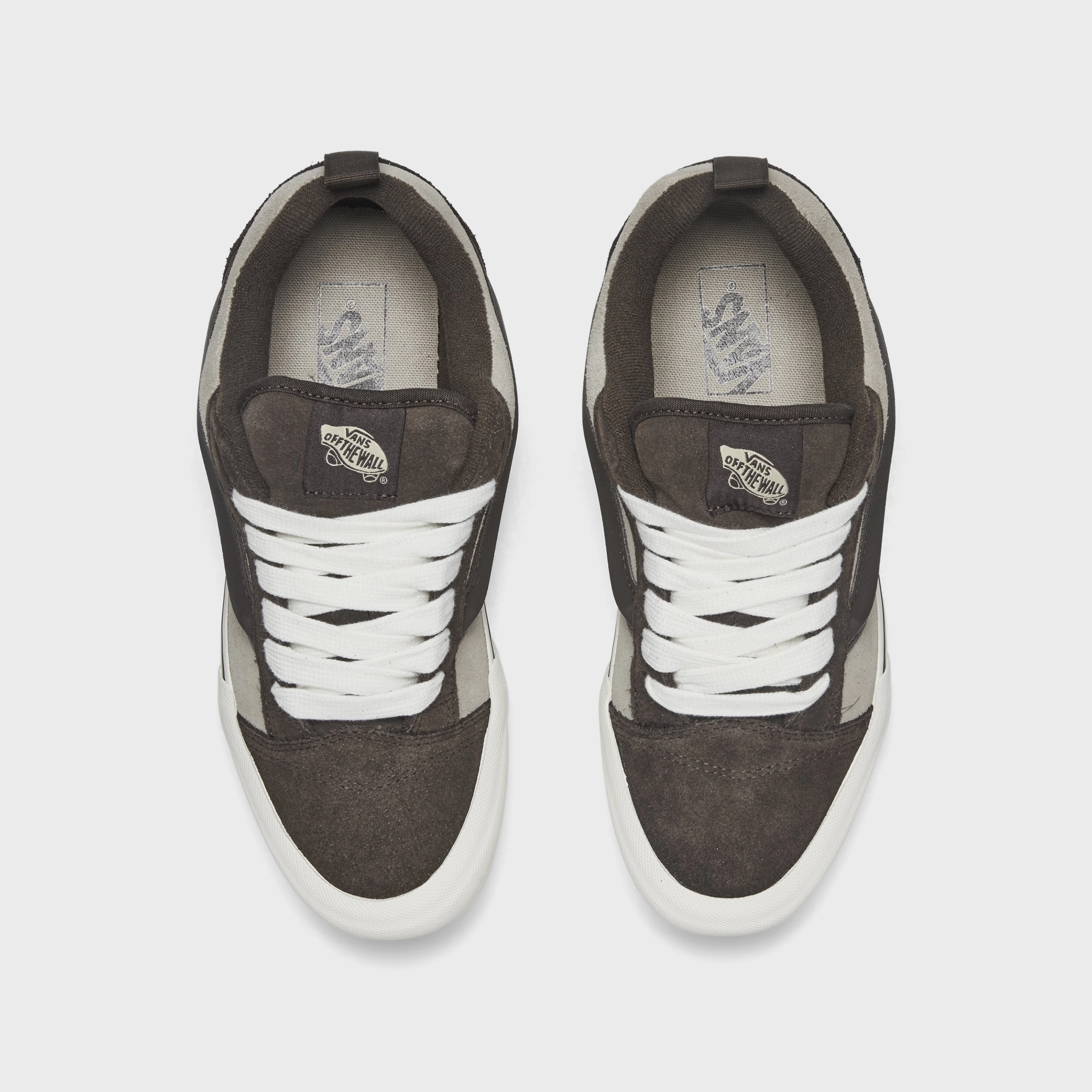 Vans Women's Knu Skool / Bracken Brow Lounge Mode Team Day