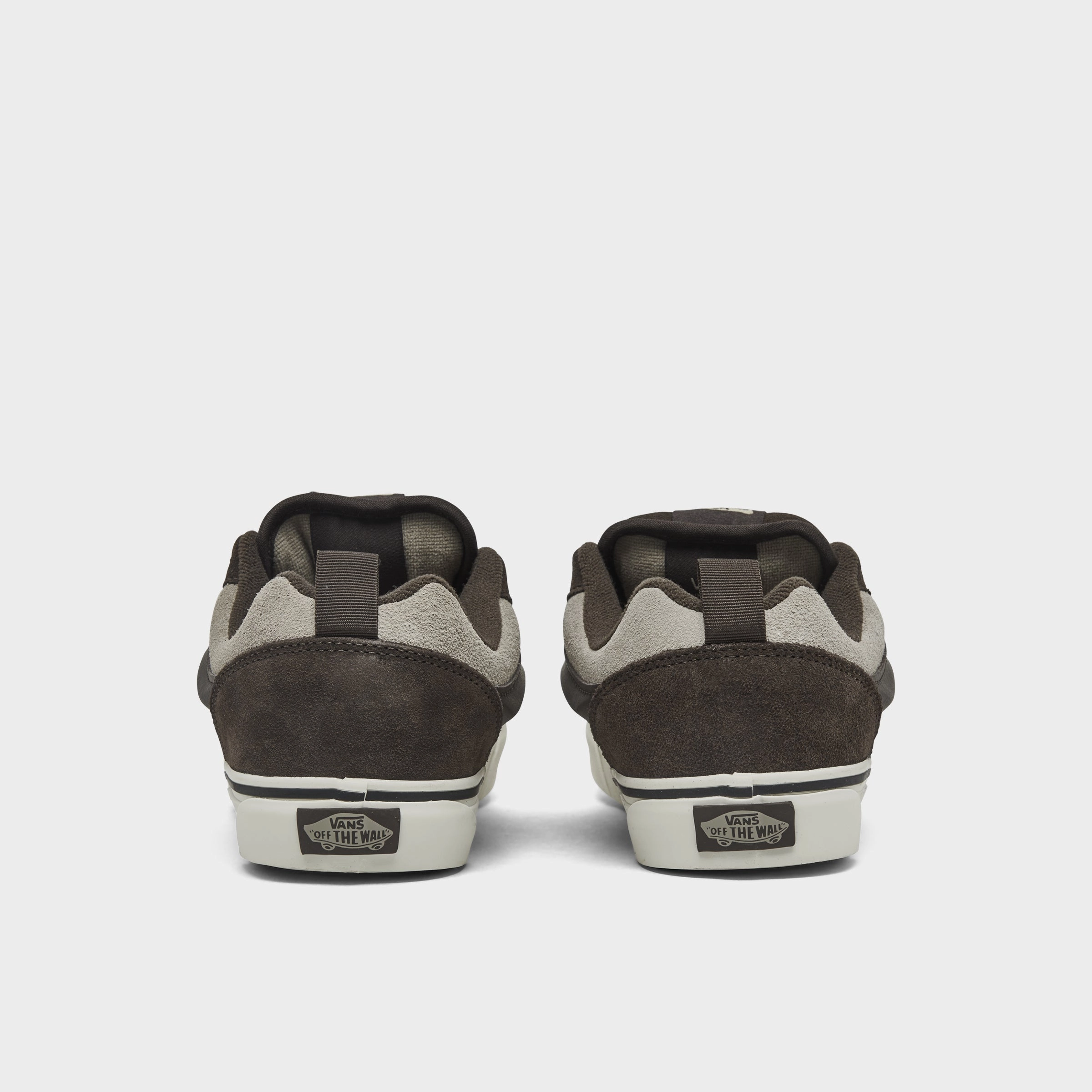 Smart Vibe Vans Women's Knu Skool / Bracken Brow