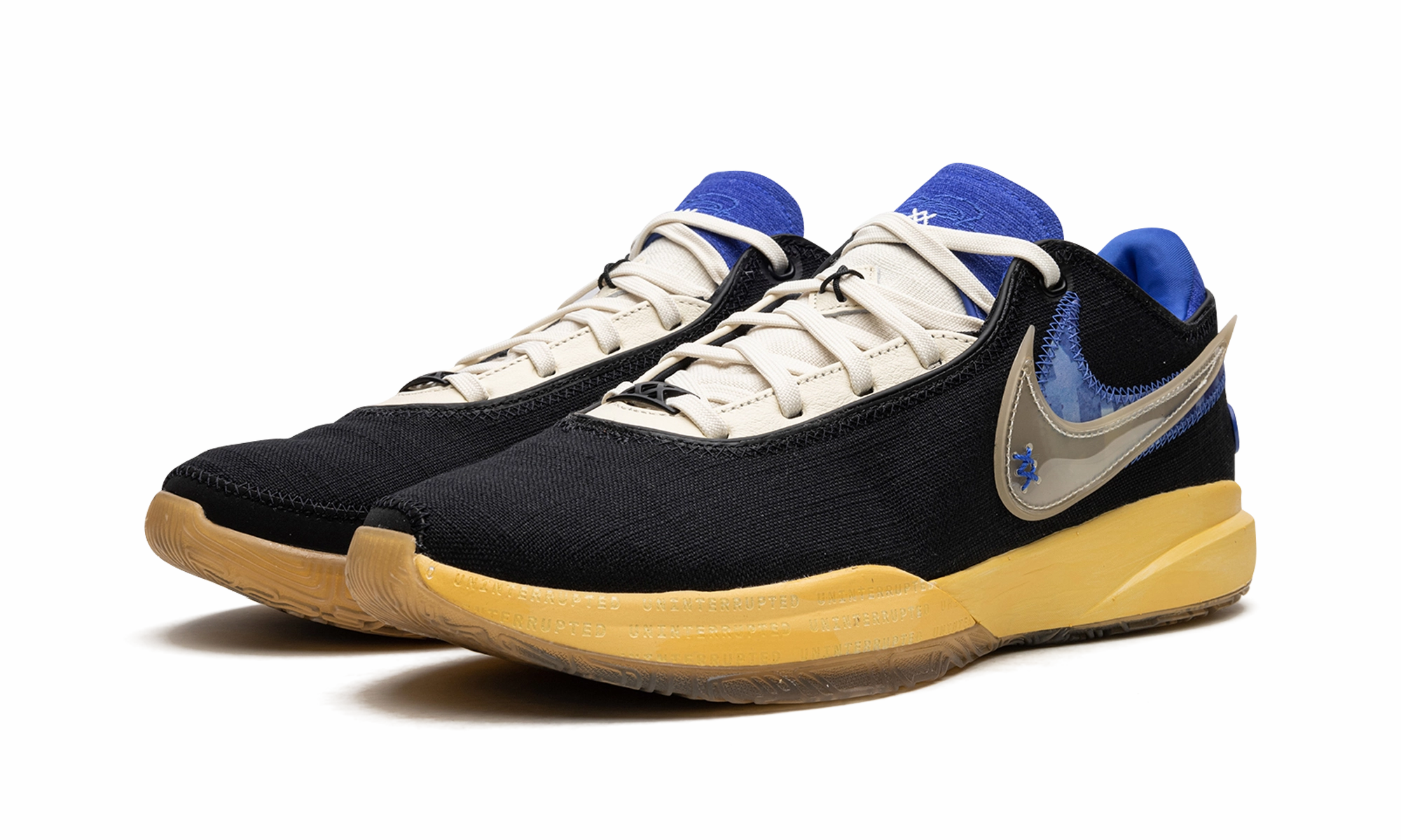 Comfort Midsole Compression Mesh Panels LeBron 20 "Uninterrupted"