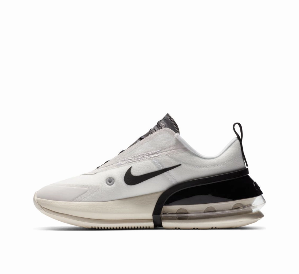 Essential Look WOMENS NIKE AIR MAX UP QS