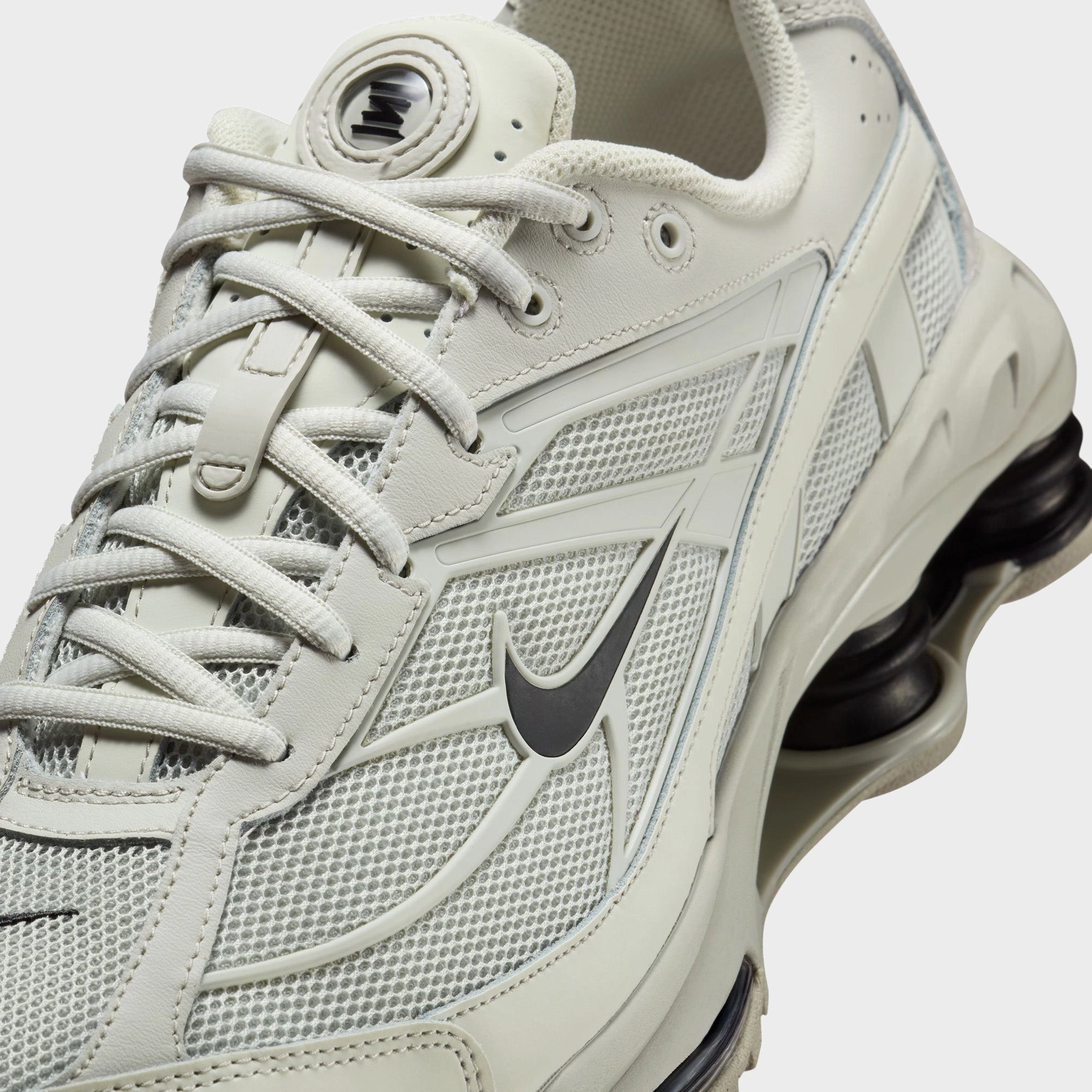 Roll Hike Classic Nike Shox Ride 2 Beige / Black - Beige