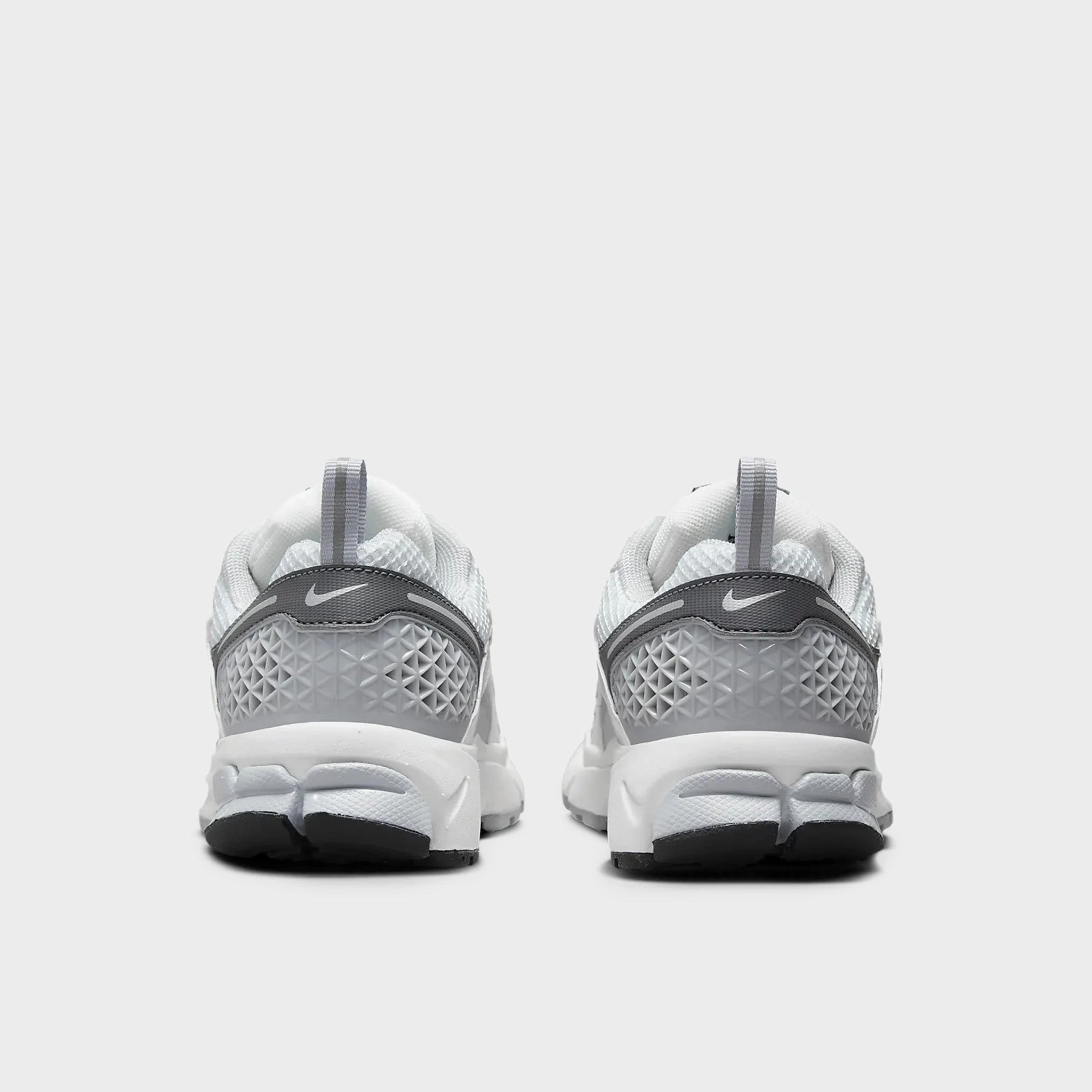 Casual Performance Heavy Stride Nike Zoom Vomero 5 GS Pure Platinum / Metallic Silver