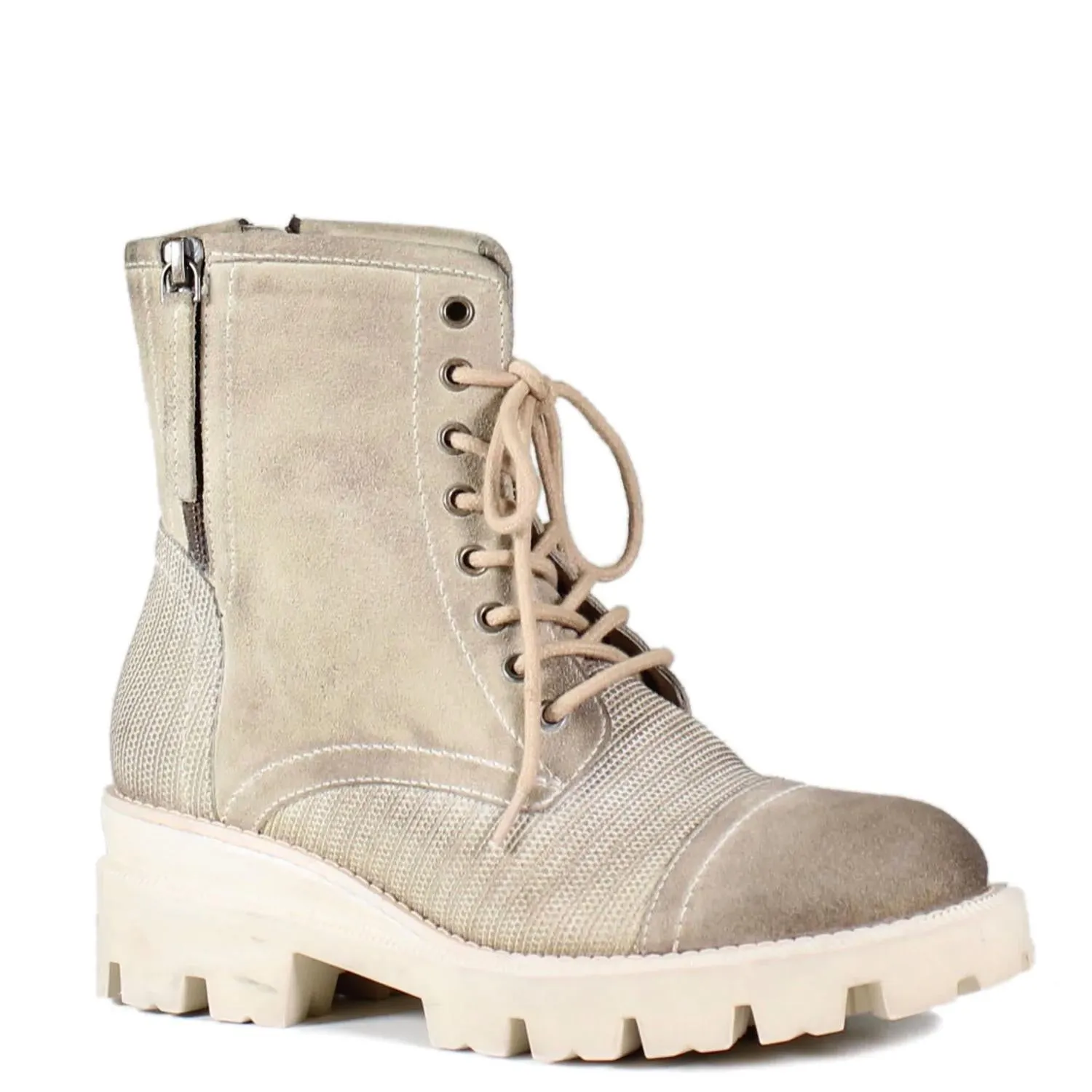 Women's Storm Mee Boot In Beige Minimalist Appeal