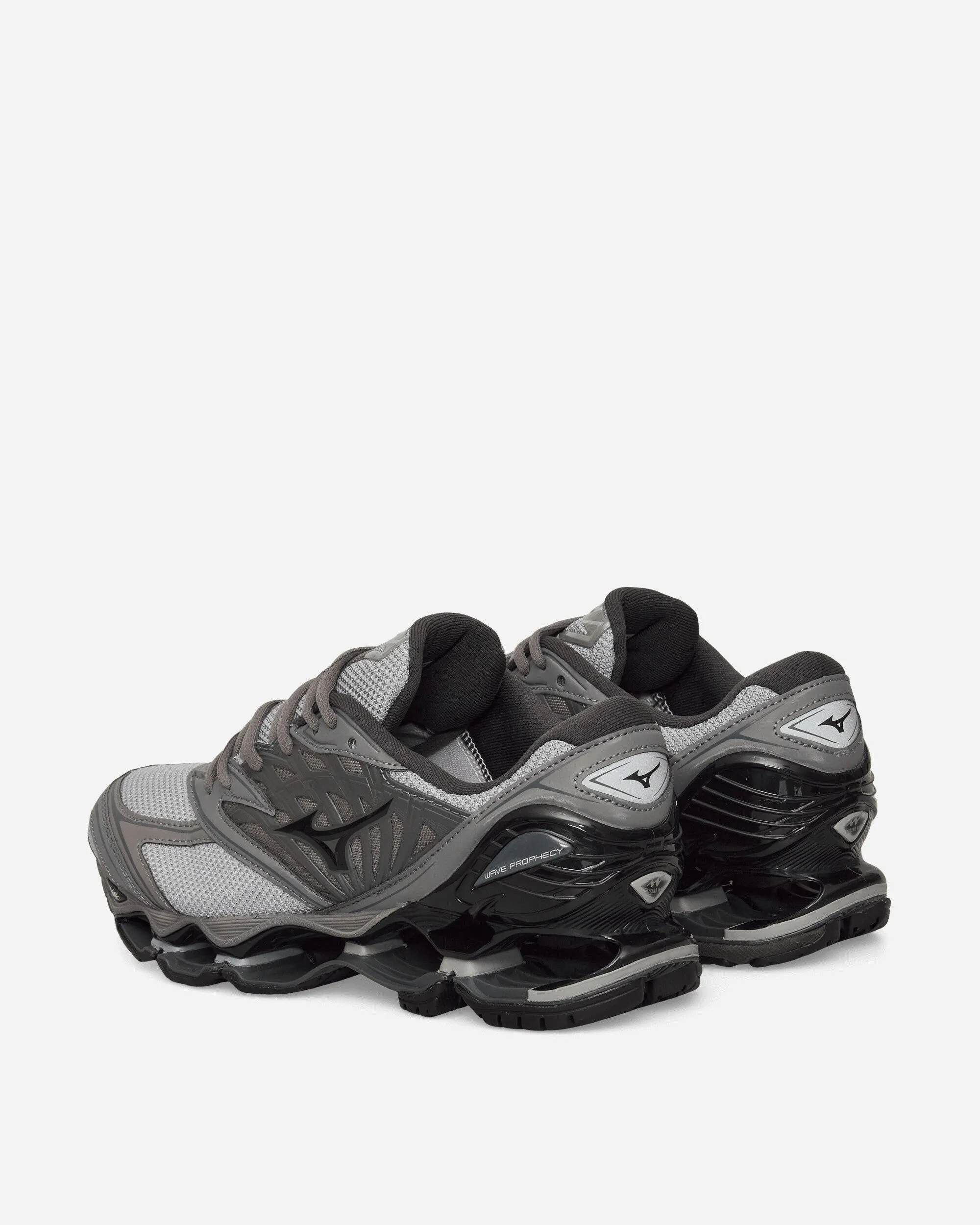 Wave Prophecy LS Sneakers Ultimate Gray / Quiet Shade Weekend Ready Outdoor Performance