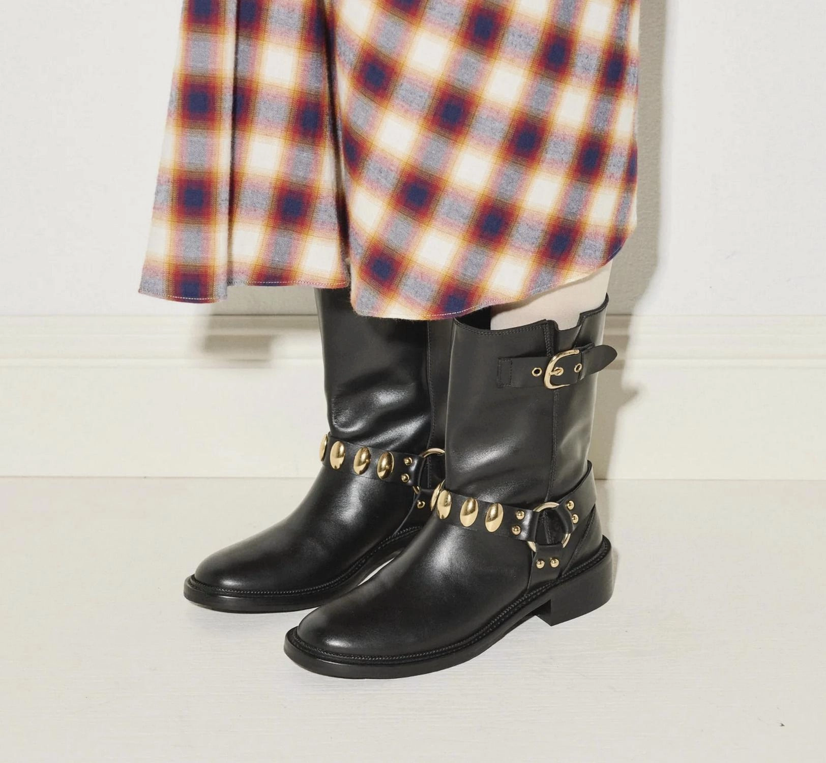 Slip Resistant All Day Wear Bootie Cut Aeri Moto Boot In Black Calf W/ Gold