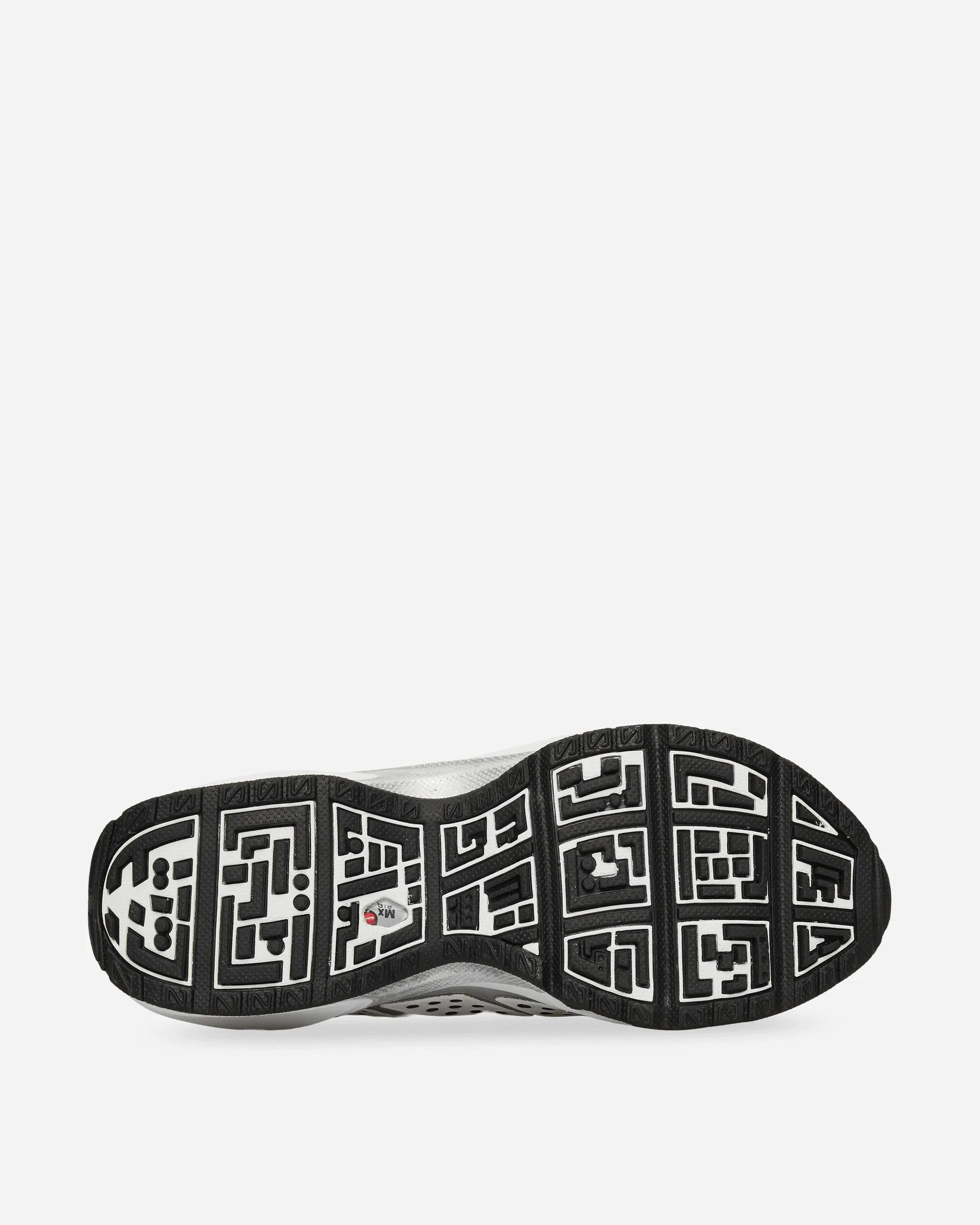 Women's Air Max SNDR Sneakers White / Black / Metallic Silver Layered Support