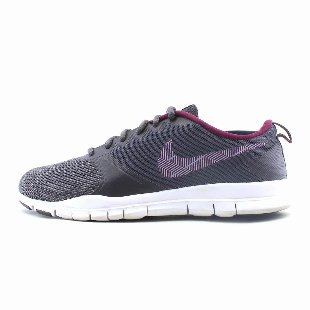 NIKE FLEX ESSENTIAL TR Interchangeable PUOutsole