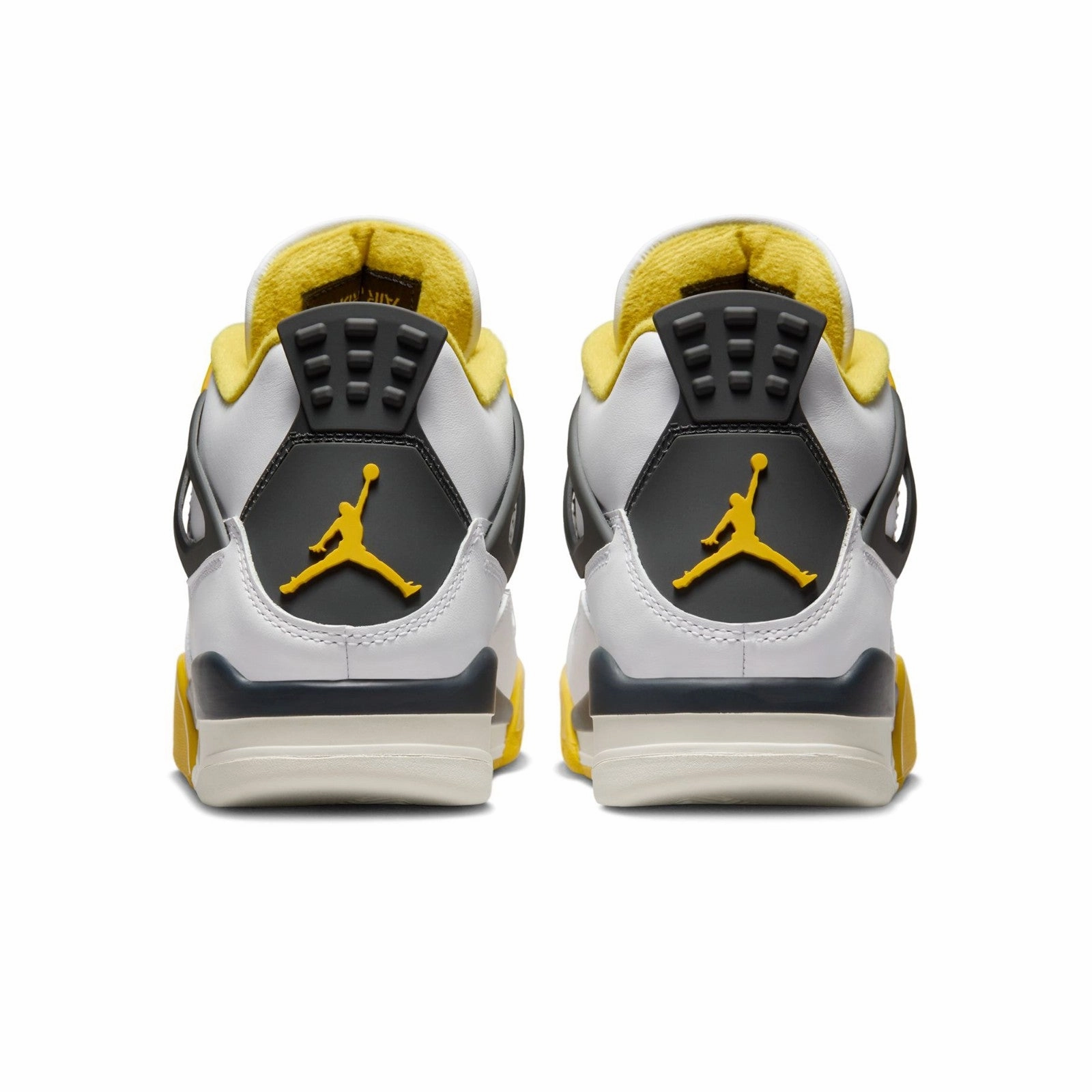 Flexible Steps custom-fit Air Jordan 4 Retro Sulfur