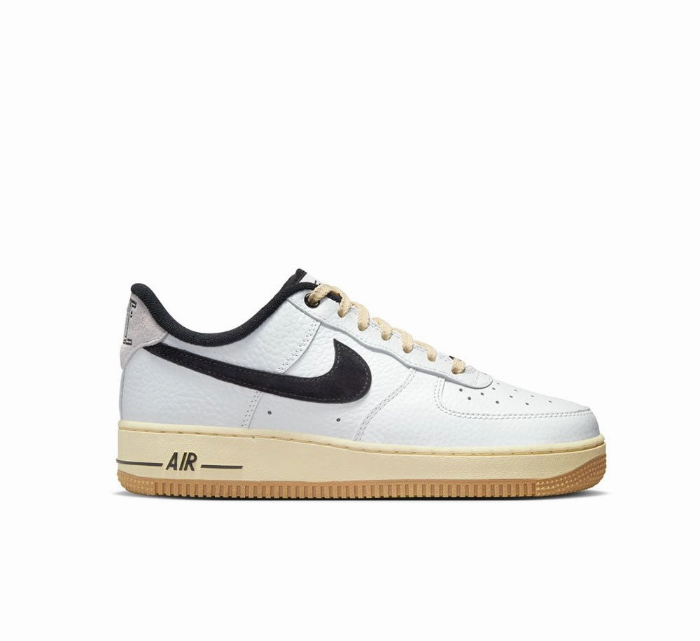 Stride Style WMNS AIR FORCE 1 '07 LX