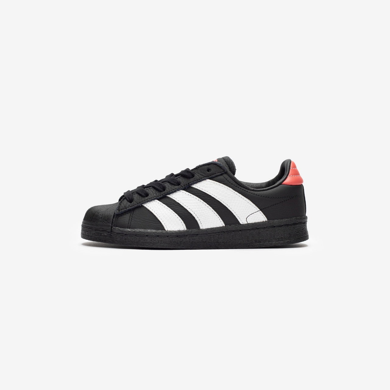 Wide fit Wmns Superstar