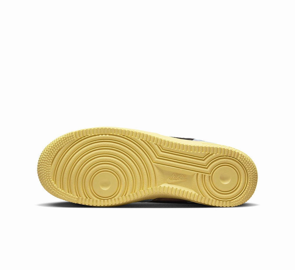 WOMEN'S AIR FORCE 1 '07 Durable Rubber Compound