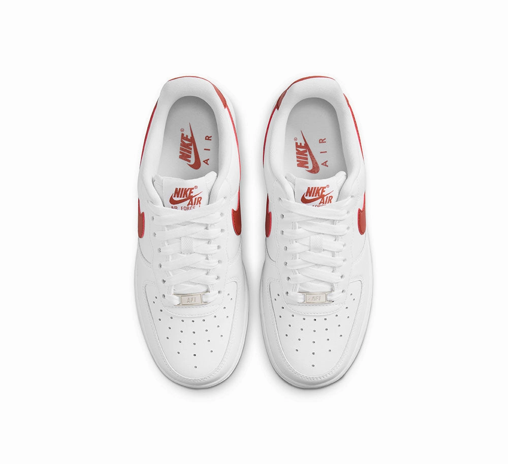 WOMEN'S AIR FORCE 1 '07 Busy Ready temperature regulation