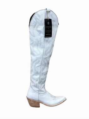 Soft Insole Women's Allyssa Boots In White