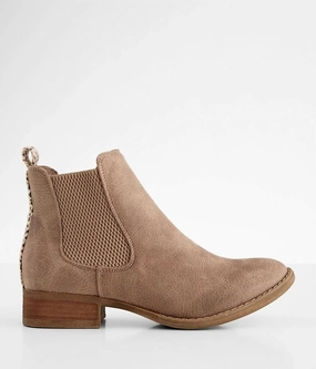 Women's Blake Chelsea Boot In Beige Insulated Trail Exploration
