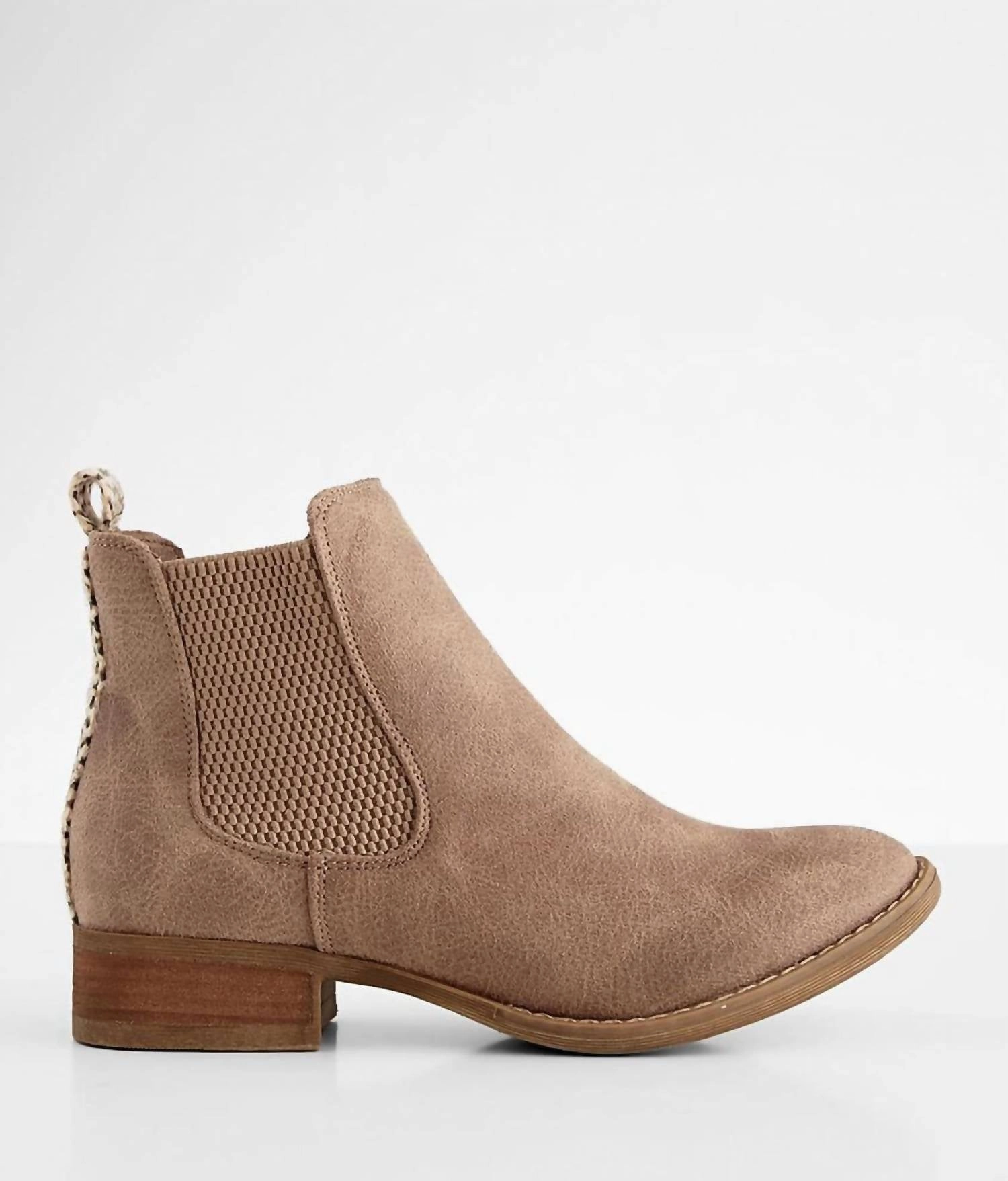 Protective Finish Snowy Path Lace-Up Design Women's Blake Chelsea Boot In Beige