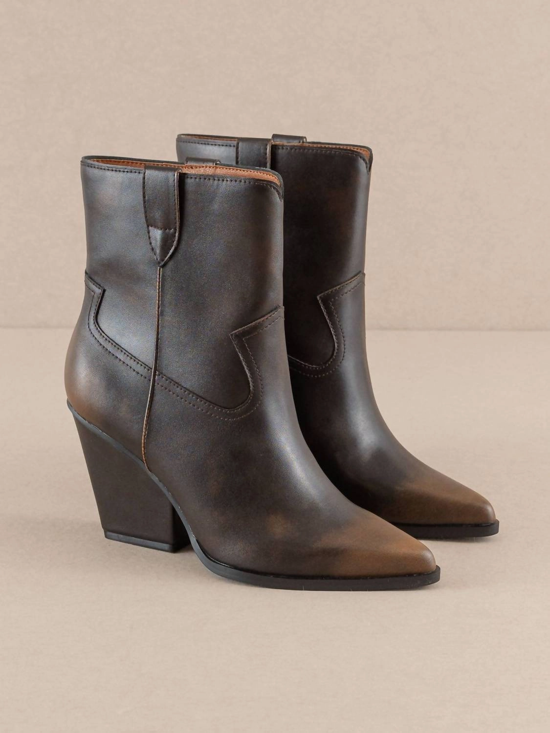 Smart Design Women's Brooks Western Bootie In Coffee Two Toned